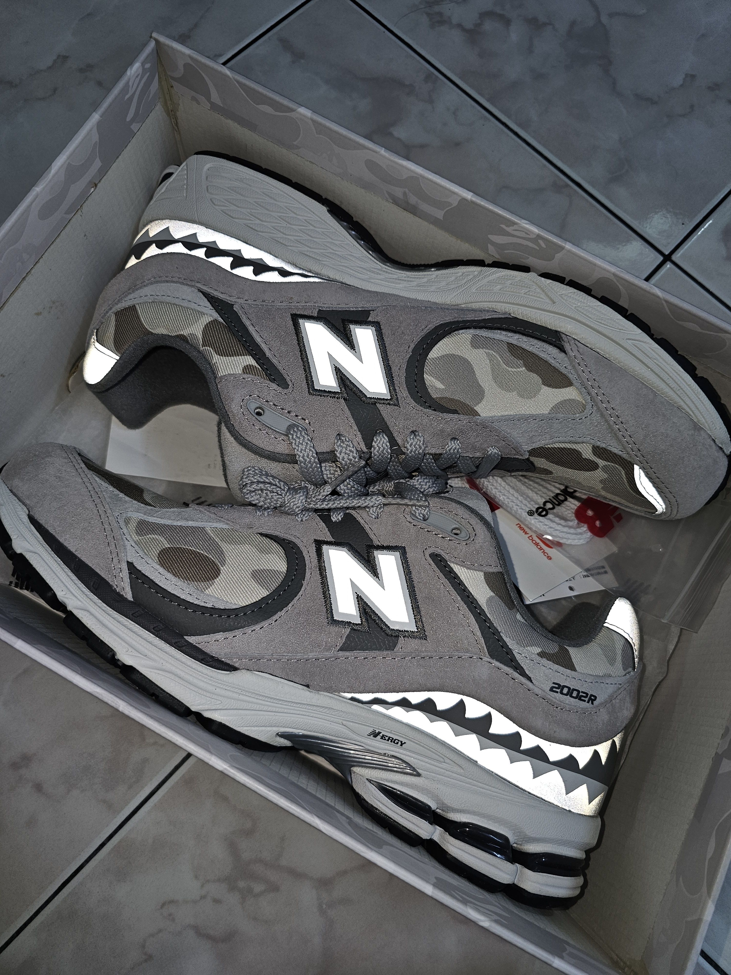New Balance Bape X new balance 2002r grey camo Size US 11 / EU 44 - 8 Thumbnail