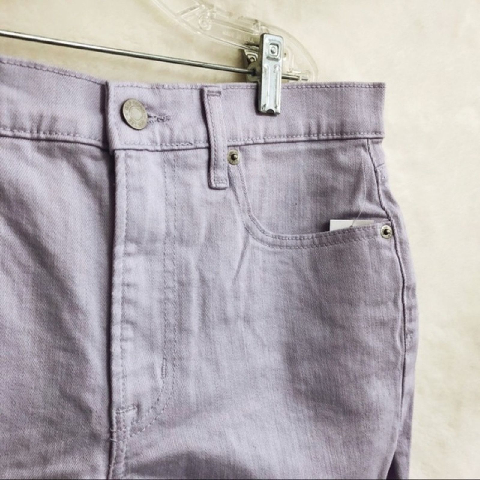 Gap GAP Light Lavender High Rise 3" Denim Shorts Size 25" / US 0 / IT 36 - 8 Thumbnail