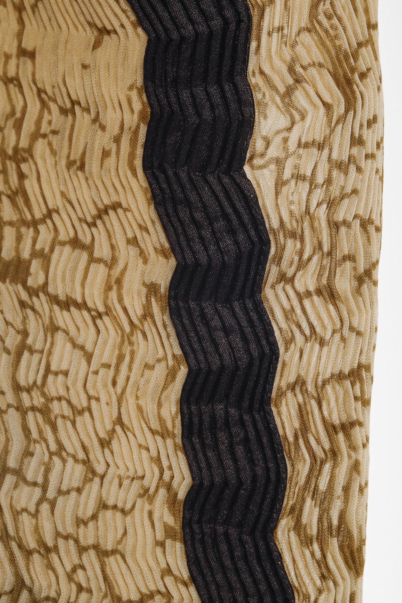 Issey Miyake Issey Miyake Archival Tan Zigzag Pleats Long Duster Size M / US 6-8 / IT 42-44 - 5 Thumbnail