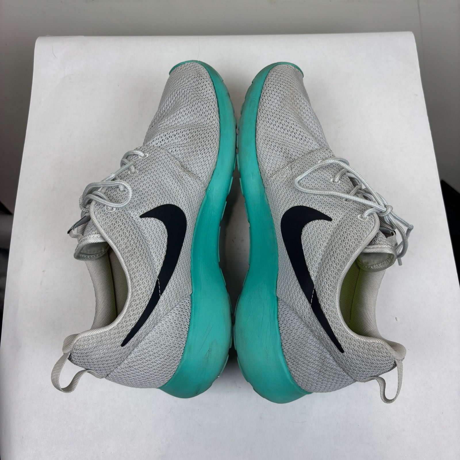 Nike Nike Roshe Run Calypso Running Walking Sneakers Men's 11 Size US 11 / EU 44 - 7 Thumbnail