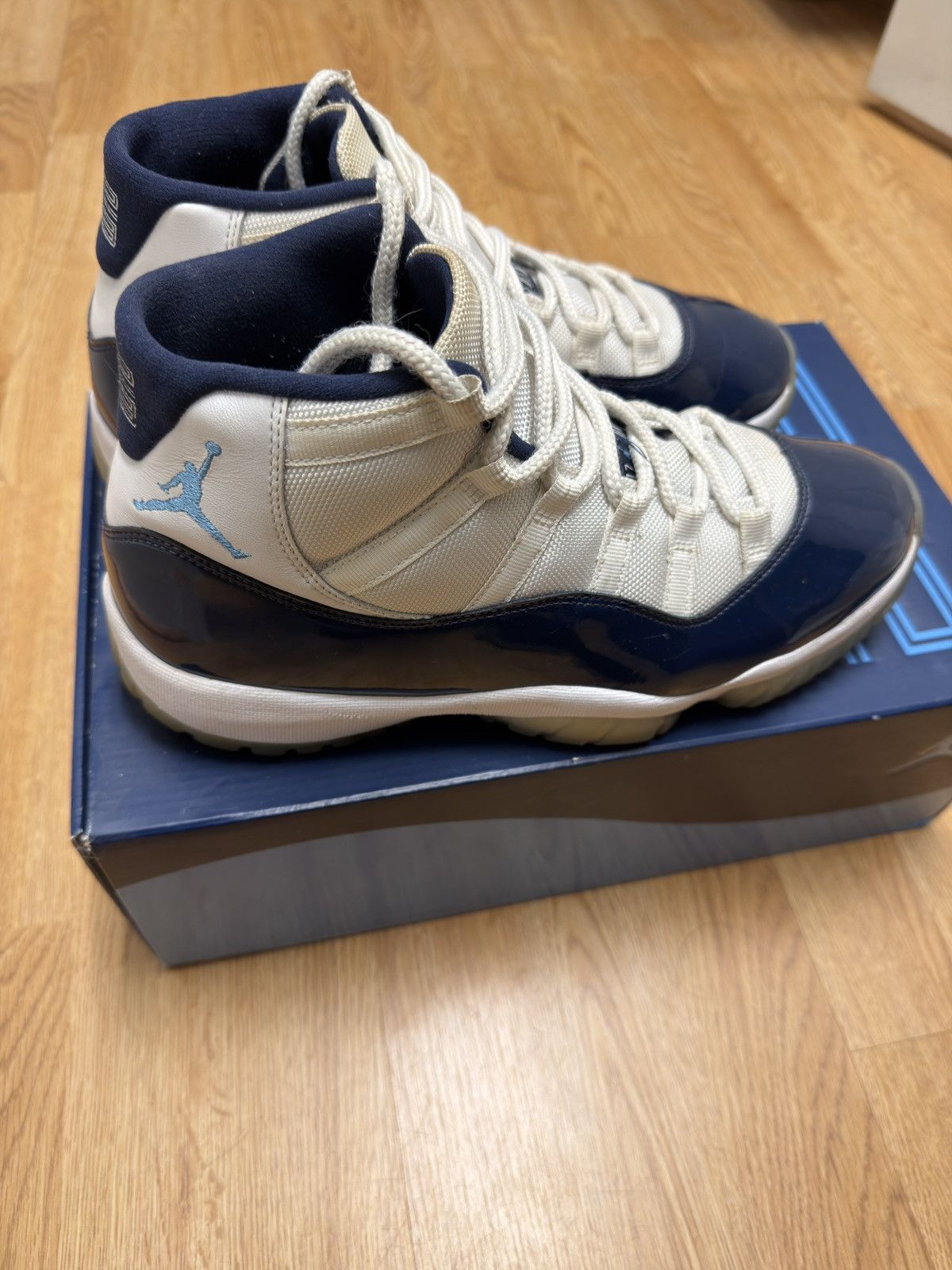 Jordan Brand Jordan 11 Retro Win Like 82 Size US 10.5 / EU 43-44 - 1 Thumbnail