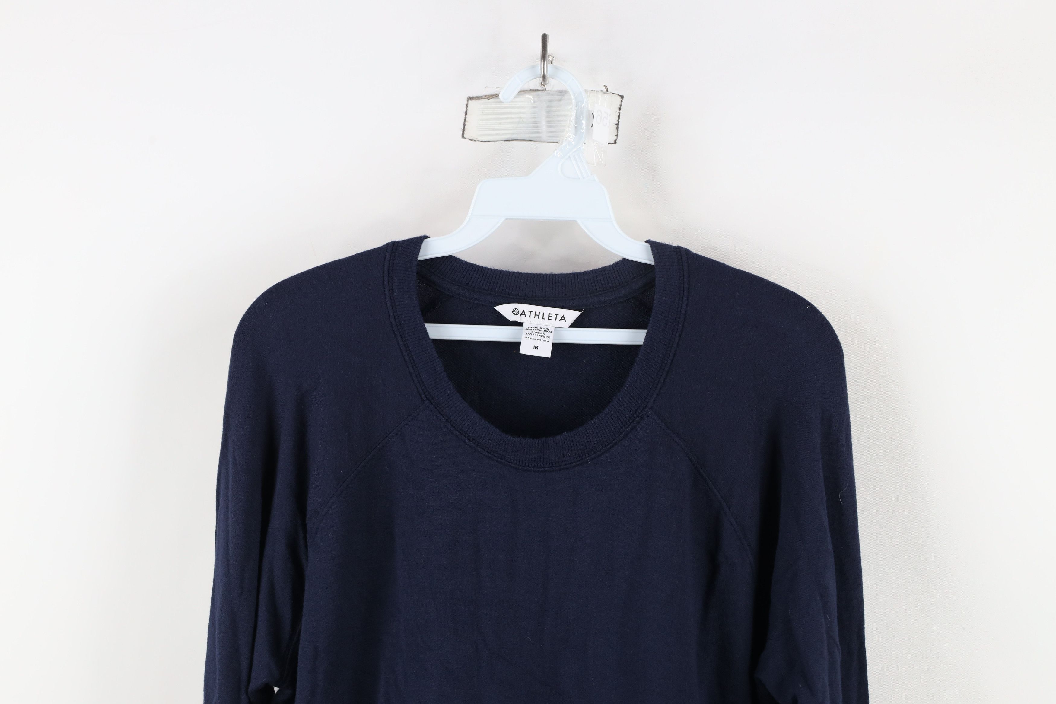 Athleta × Vintage Athleta Soft Knit Mindset Crewneck Sweatshirt Navy Blue Size M / US 6-8 / IT 42-44 - 2 Thumbnail