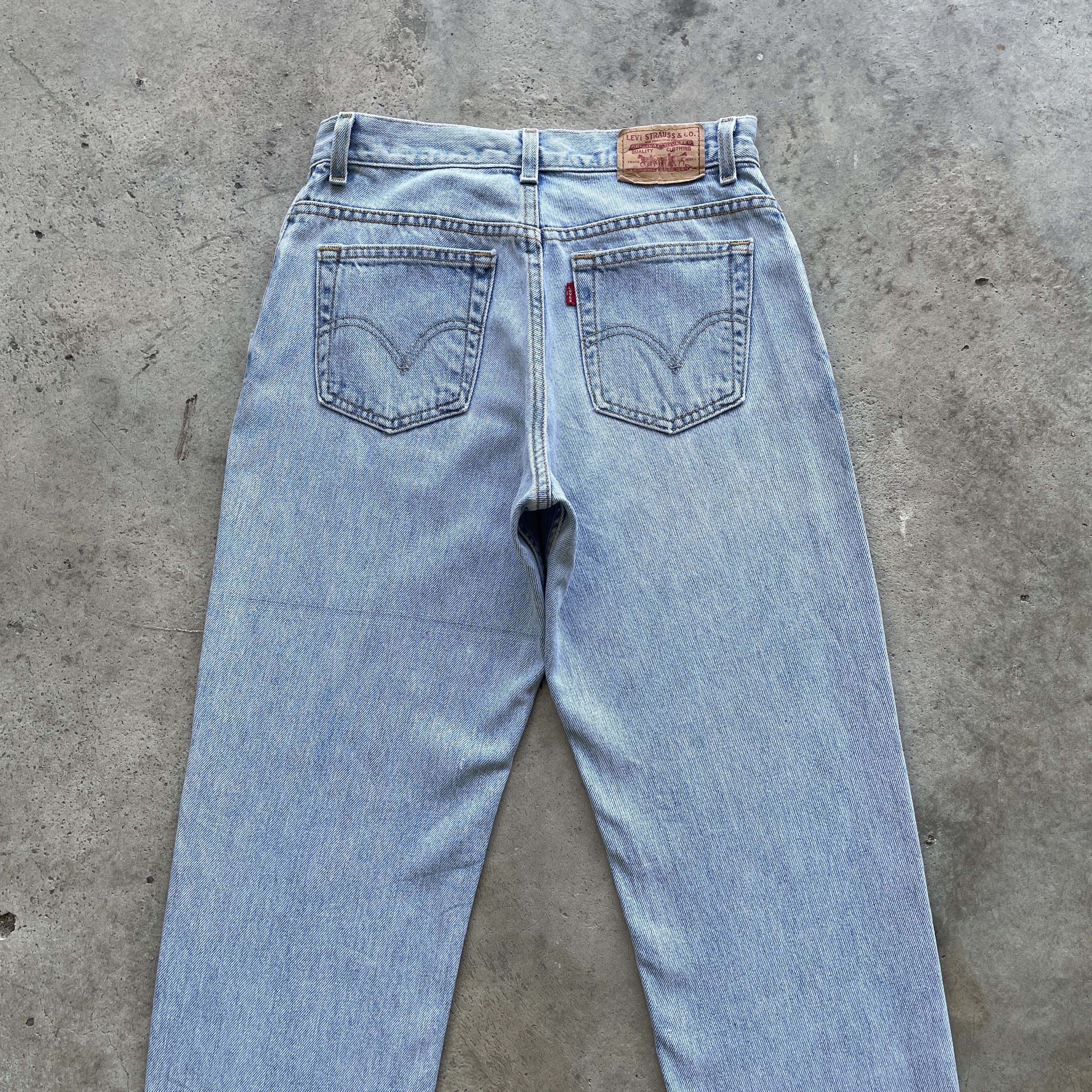 Levi's VINTAGE LEVI’S 550 DENIM FADED RELAXED JEANS PANTS W29 Size US 29 - 9 Thumbnail