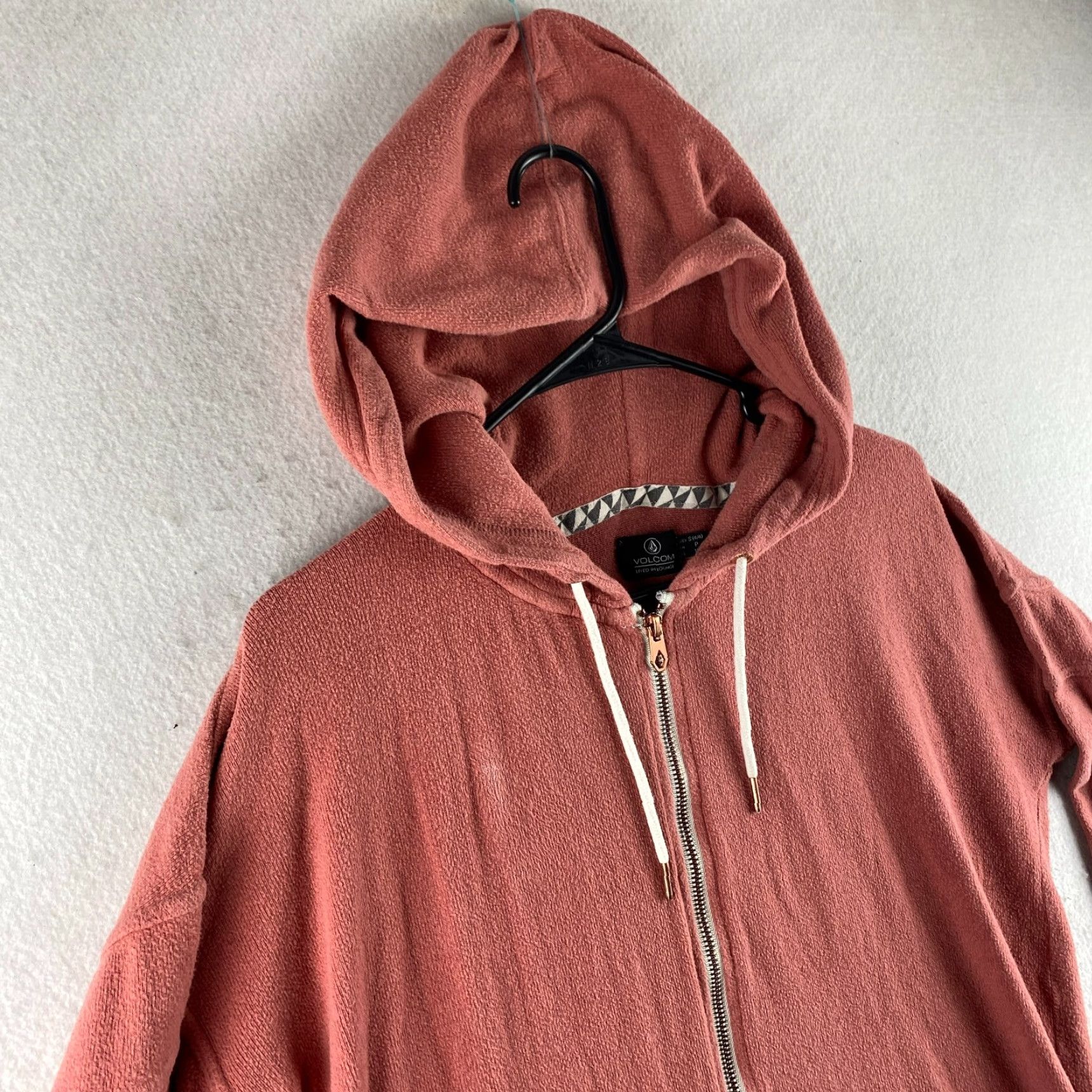 Volcom Volcom Hoodie Women's S Red Full Zip Hooded Pockets Fleece Long Sleeve Casual Shirt Size S / US 4 / IT 40 - 3 Thumbnail
