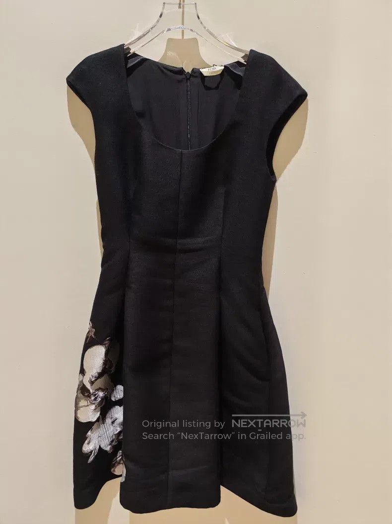 Fendi Fendi Embroidered dress Size S / US 4 / IT 40 - 2 Thumbnail