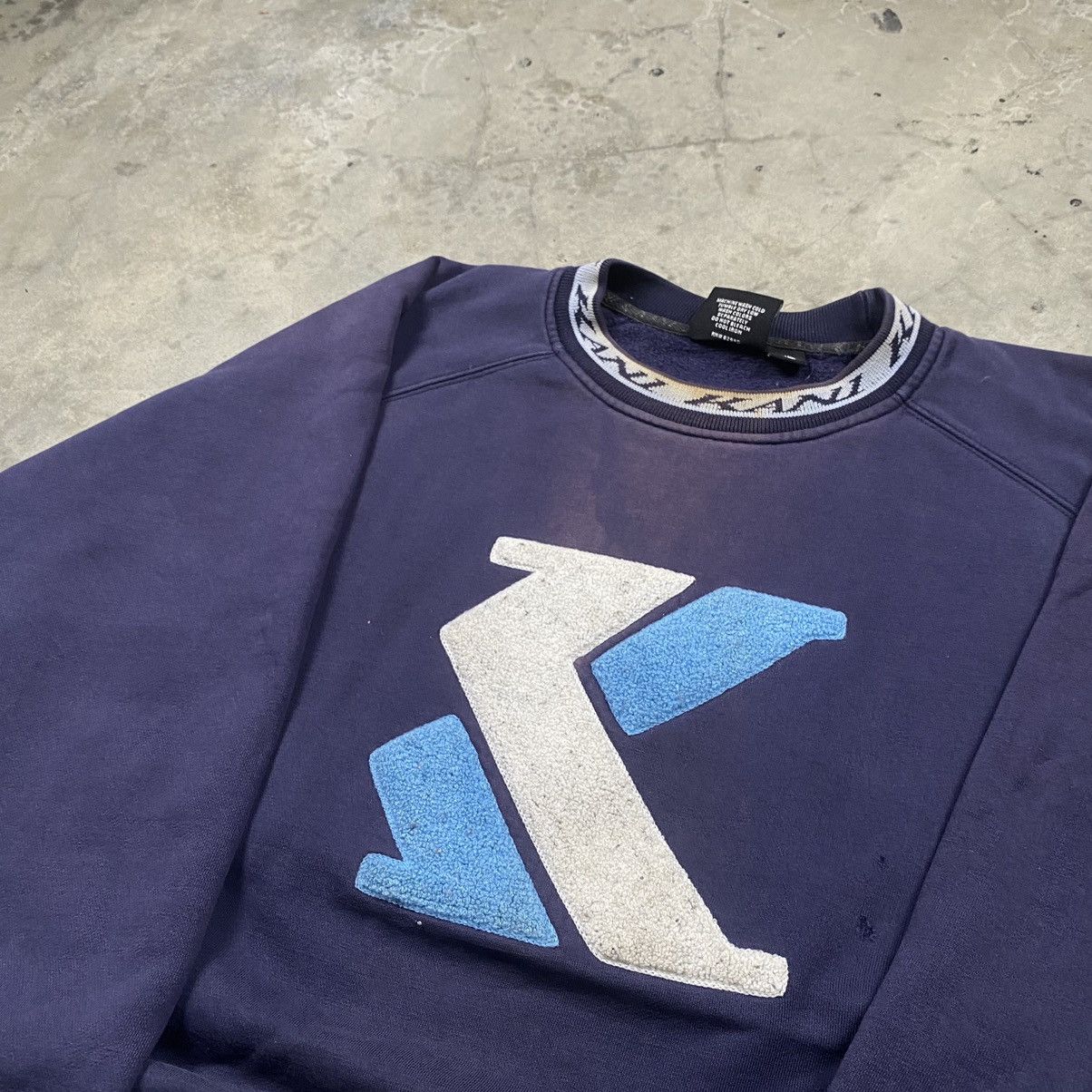 Karl Kani × Vintage Rare y2k Karl Kani Hiphop Bboy Distressed Boxy Size US XL / EU 56 / 4 - 2 Thumbnail