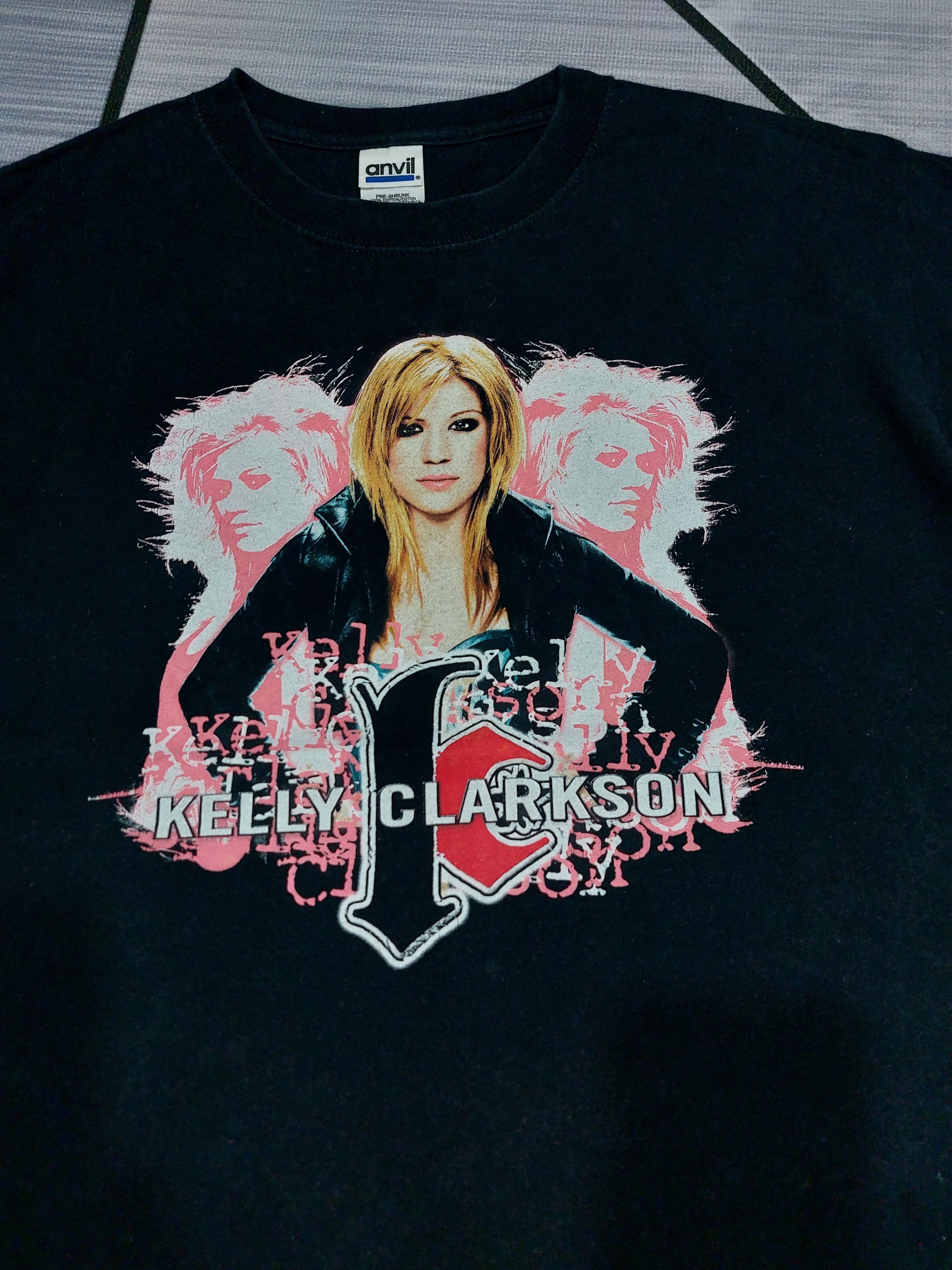 Band Tees KELLY CLARKSON Breakway Tour 2005 Size US M / EU 48-50 / 2 - 3 Thumbnail