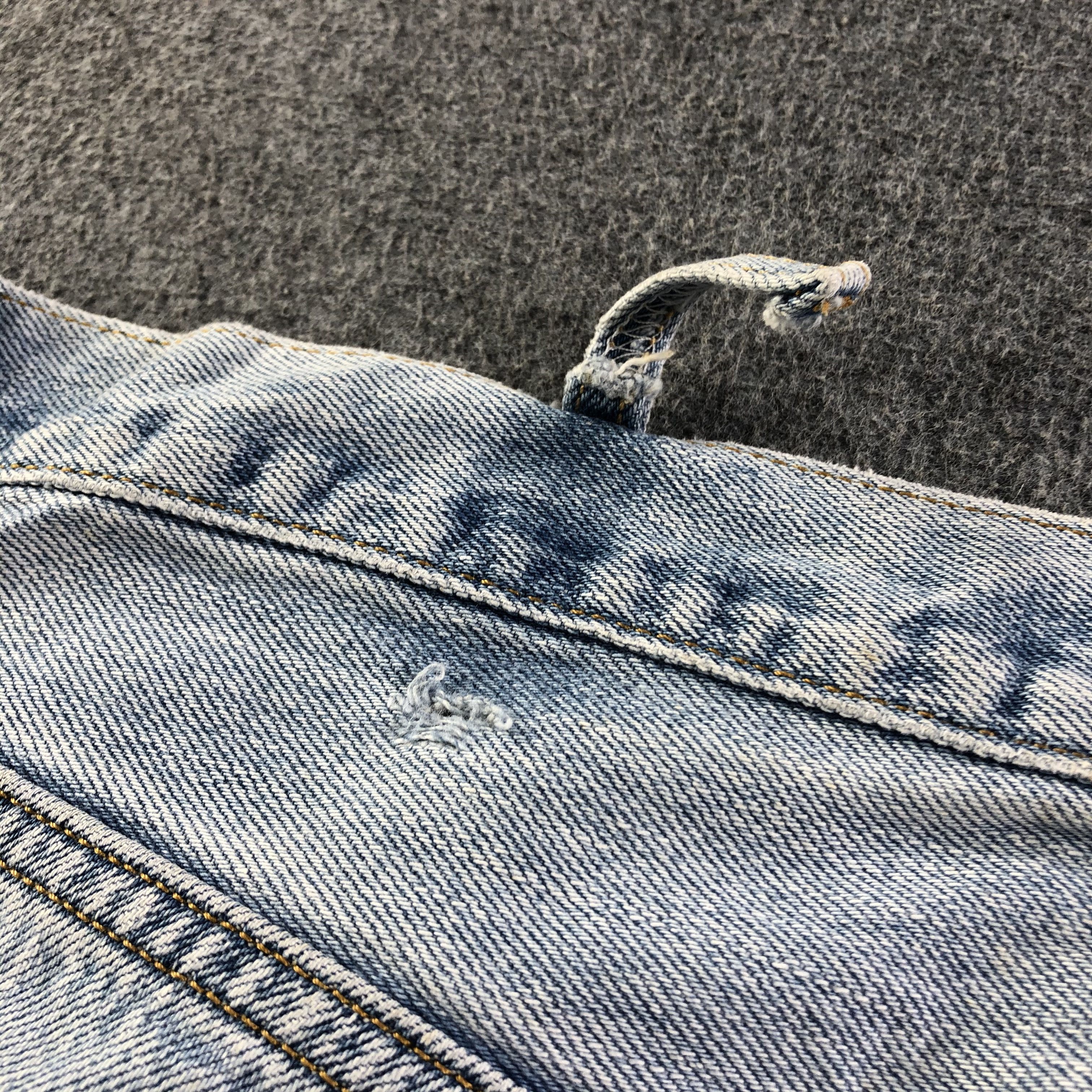 Levi's Vintage Light Wash Levis 550 Jeans-J3254 Size US 39 - 8 Thumbnail