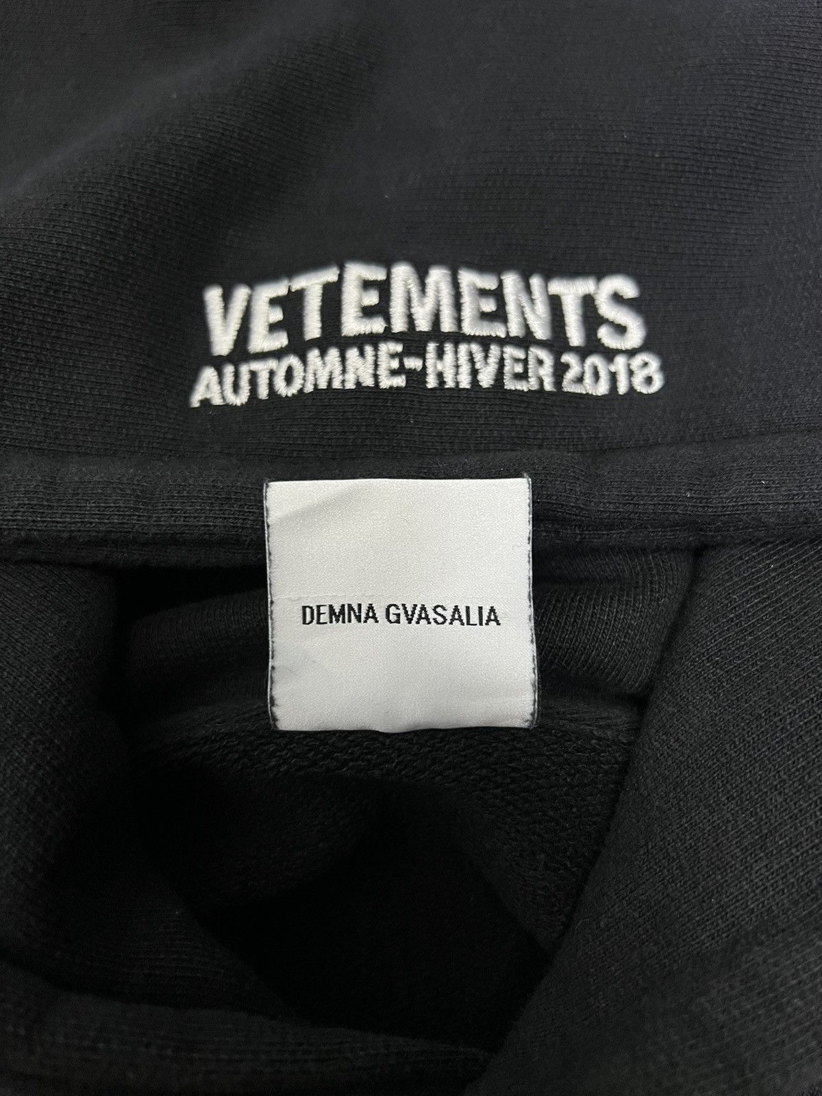 Vetements Vetements - F/W 18 - Metal Tour Hoodie Size US L / EU 52-54 / 3 - 19 Thumbnail