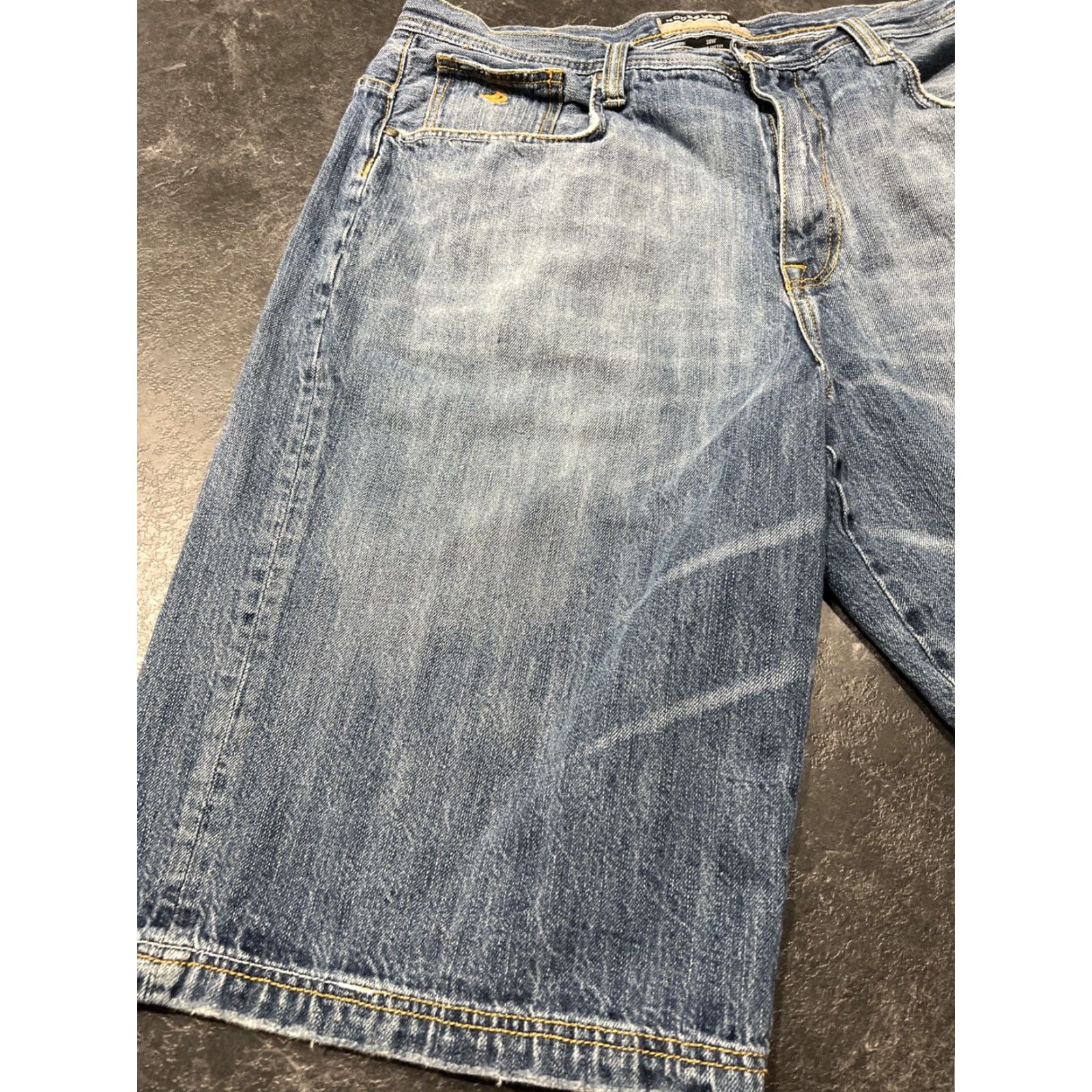Rocawear VINTAGE Rocawear Baggy Skater Grunge Hip Hop Y2K Jeans Shorts Men 38 Blue JNCO Pockets Regular Size 38 Mens Size US 38 / EU 54 - 7 Thumbnail