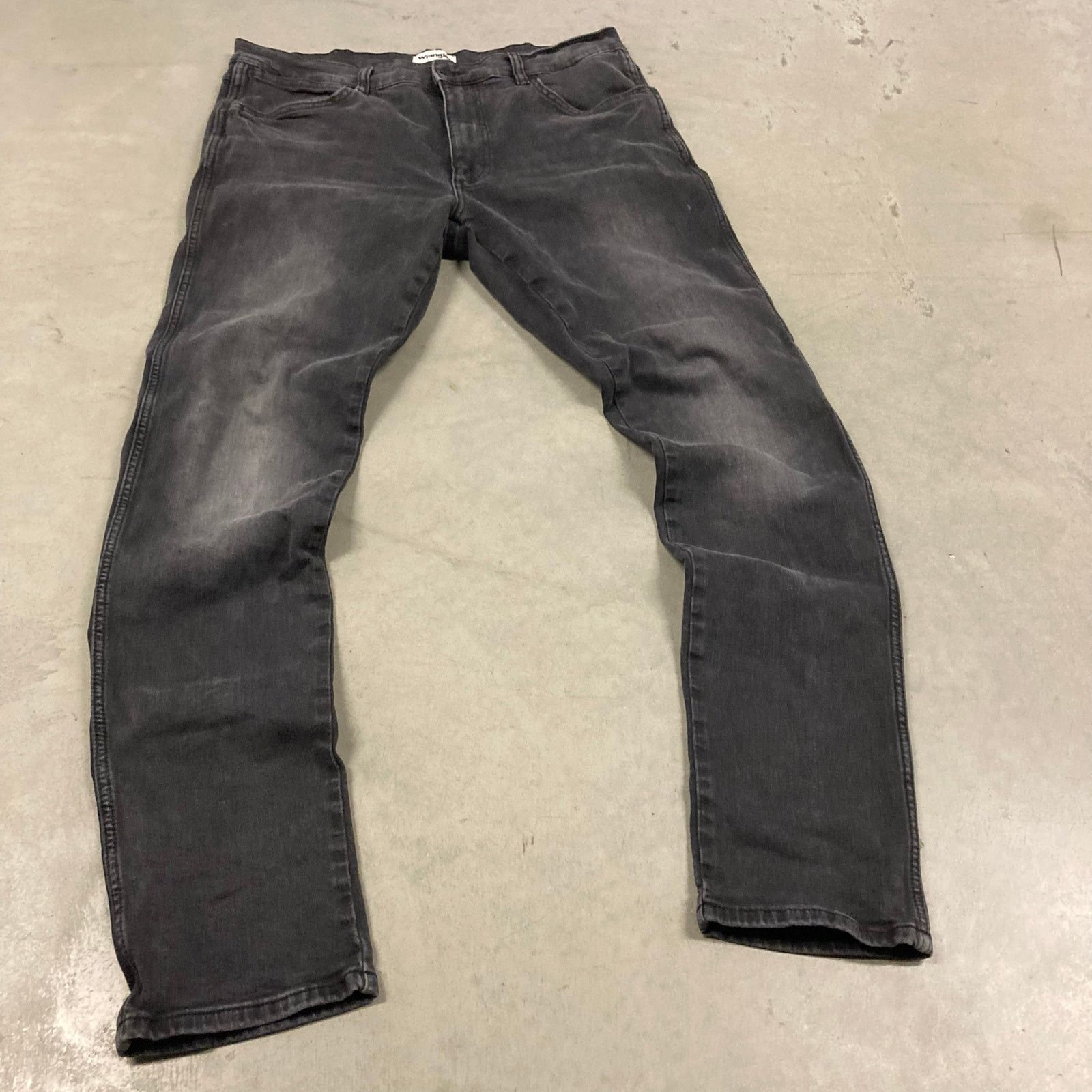 Vintage × Wrangler Y2K faded wrangler black Jeans 34x34 Size US 34 / EU 50 - 1 Thumbnail