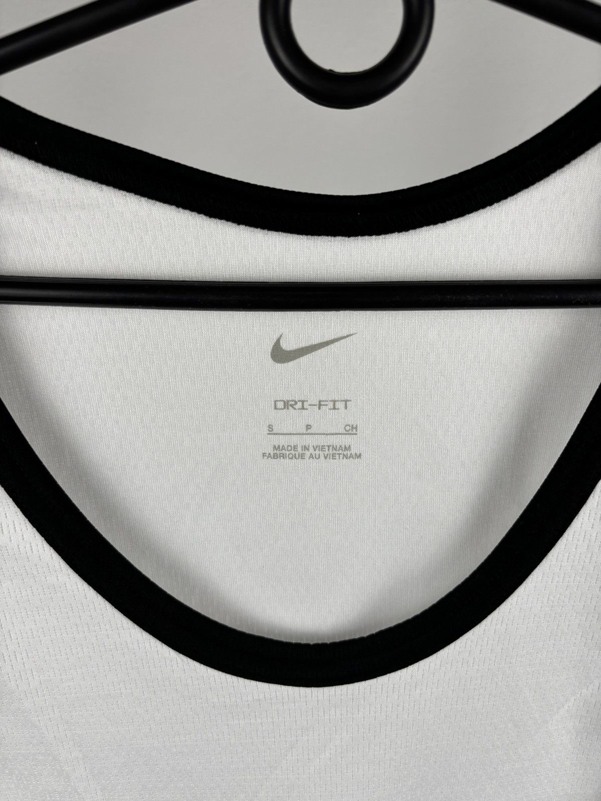 Nike Nike big swoosh oversized tank tops size S Size US S / EU 44-46 / 1 - 2 Thumbnail