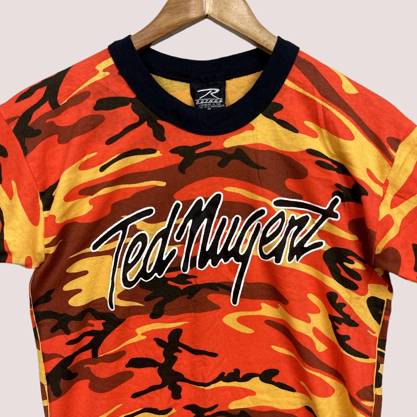 Rothco VINTAGE Rothco Ted Nugent Shirt Mens M Orange Camo Band Tee Size US M / EU 48-50 / 2 - 1 Thumbnail