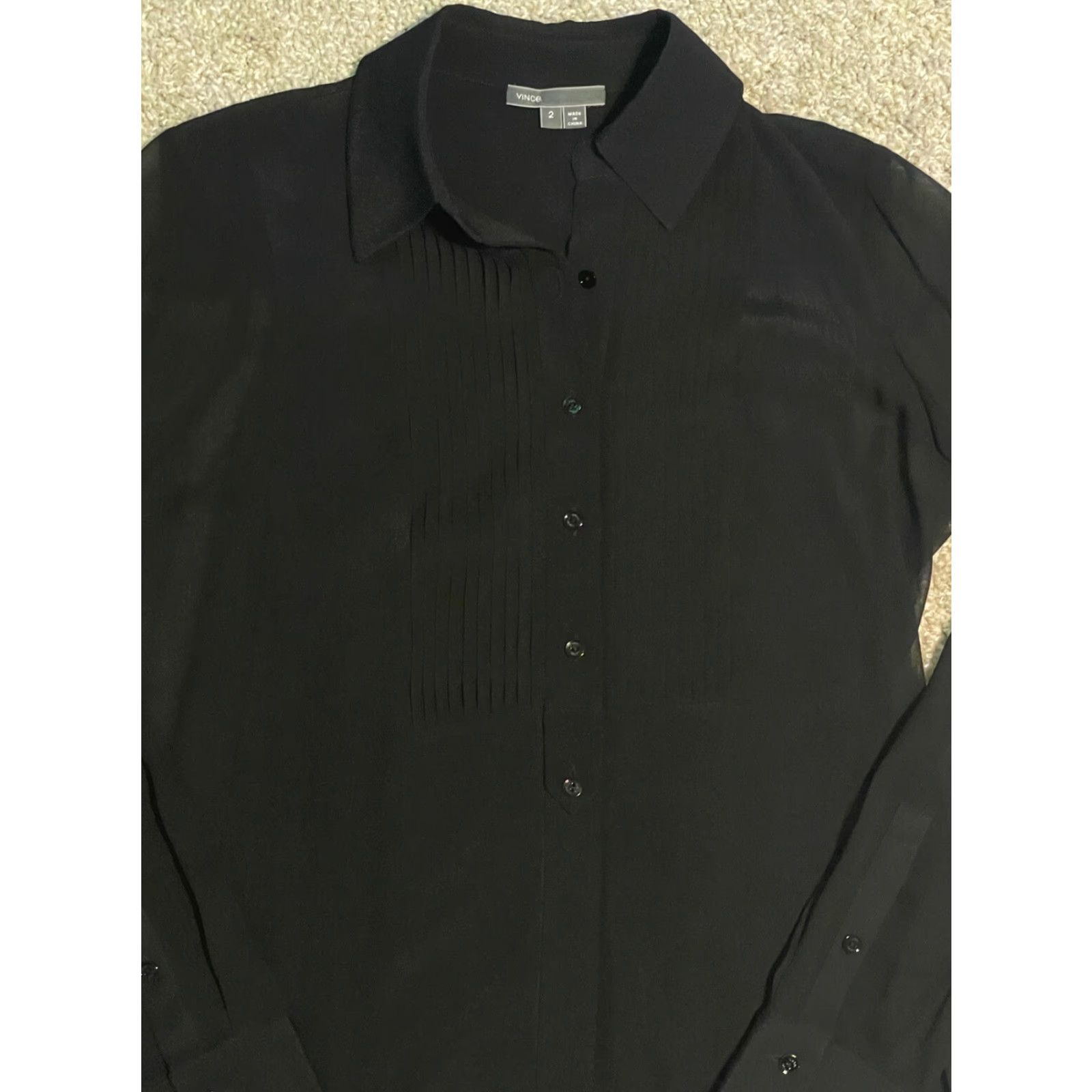 Vince Vince Tux Tuxedo Pleated Blouse Black Semi Sheer Top Designer Button Down 2 Blouse Women Long Sleeve Button-Down Collar Pattern Solid Tunic Sheer Size XS / US 0-2 / IT 36-38 - 5 Thumbnail