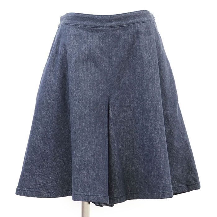 Other Other FOXEY NEW YORK Lily Denim Shorts Cotton Stretch Denim Shorts 40536 DUTY FREE for USA Size ONE SIZE - 1 Thumbnail