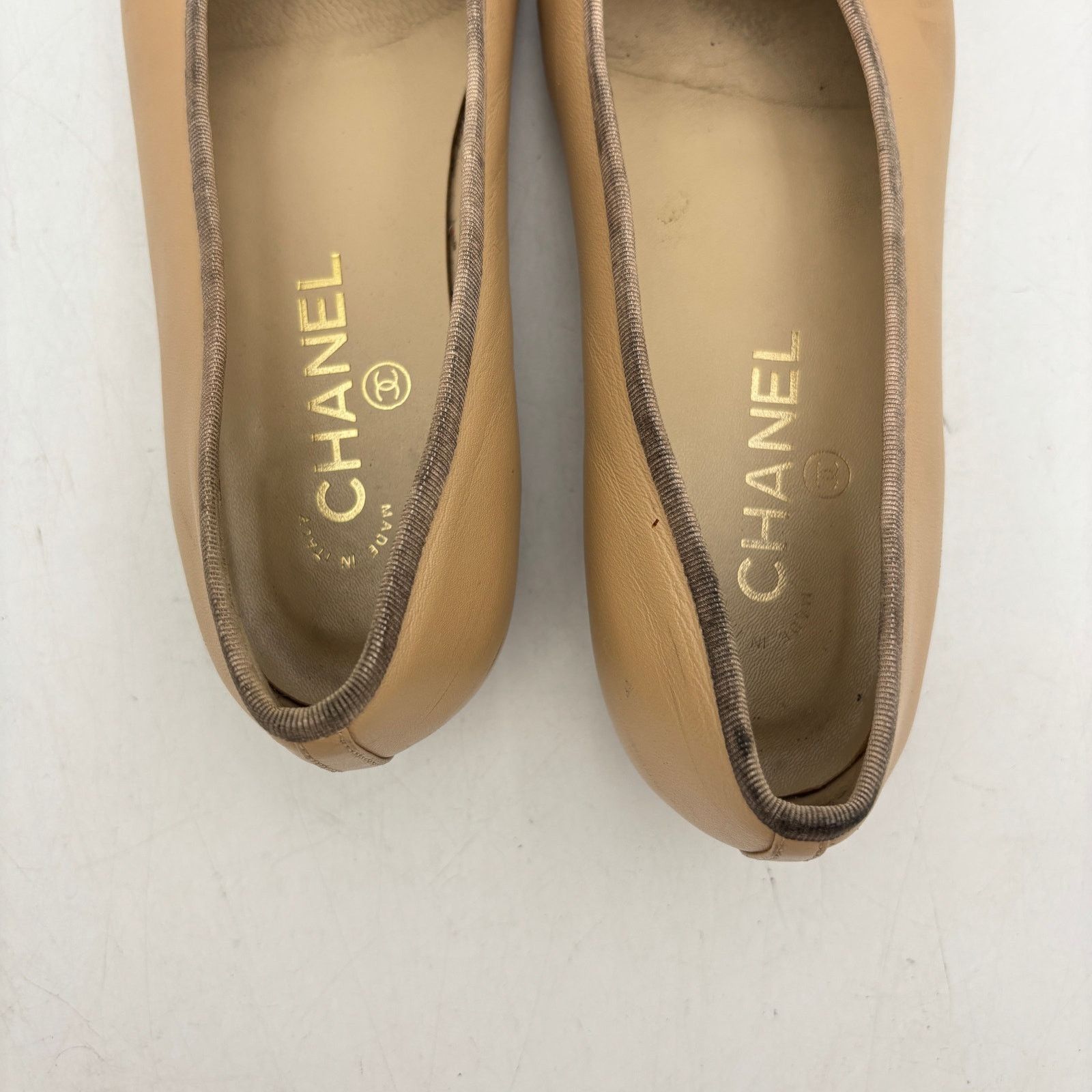 Chanel Chanel Leather CC Logo Cap Toe Boe Ballet Flats Women's 38C Size US 8 / IT 38 - 10 Thumbnail