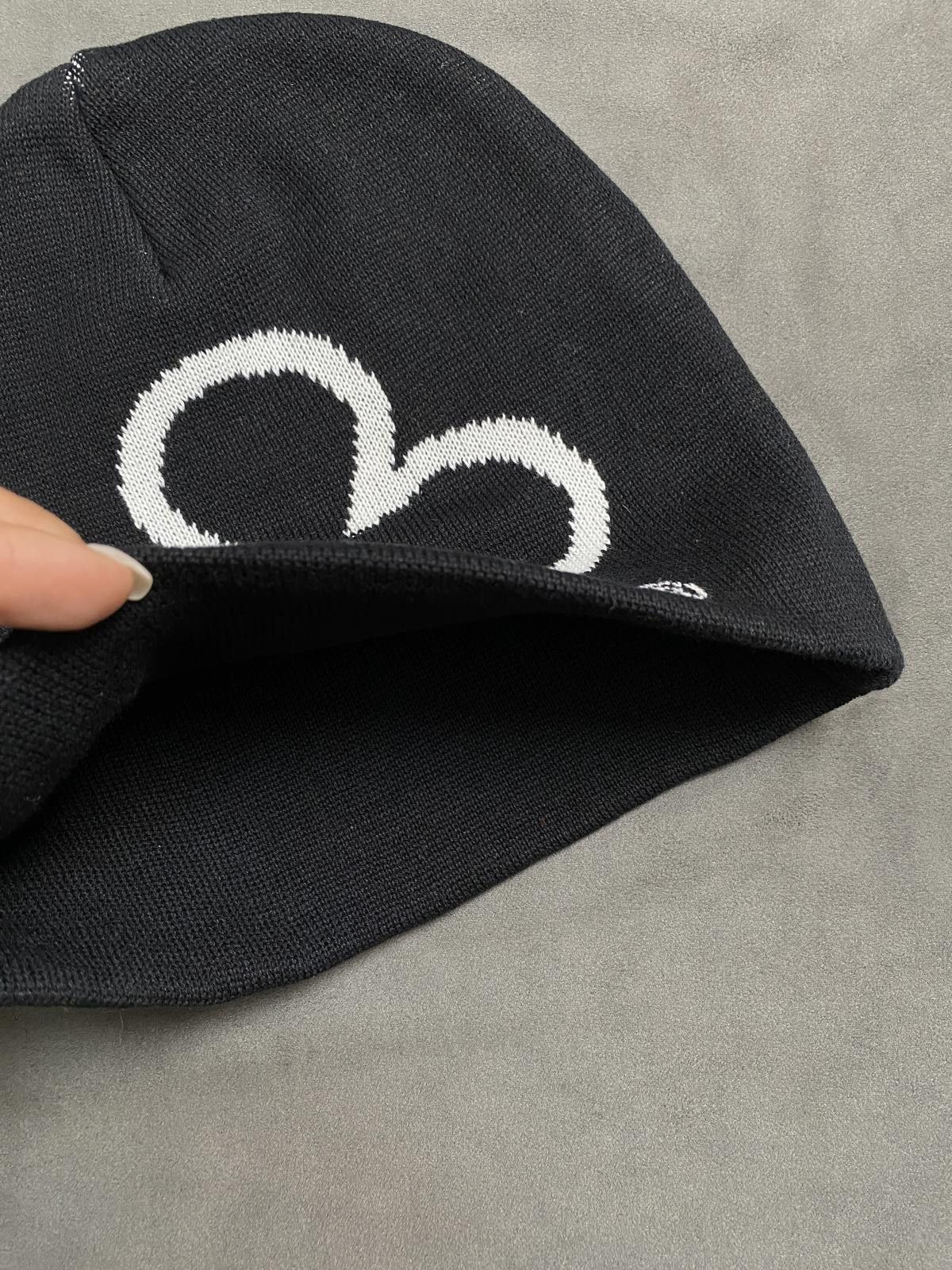 Japanese Brand The Loyalty Club Graphic No Cuff Knit Skull Cap Black Beanie Size ONE SIZE - 4 Thumbnail
