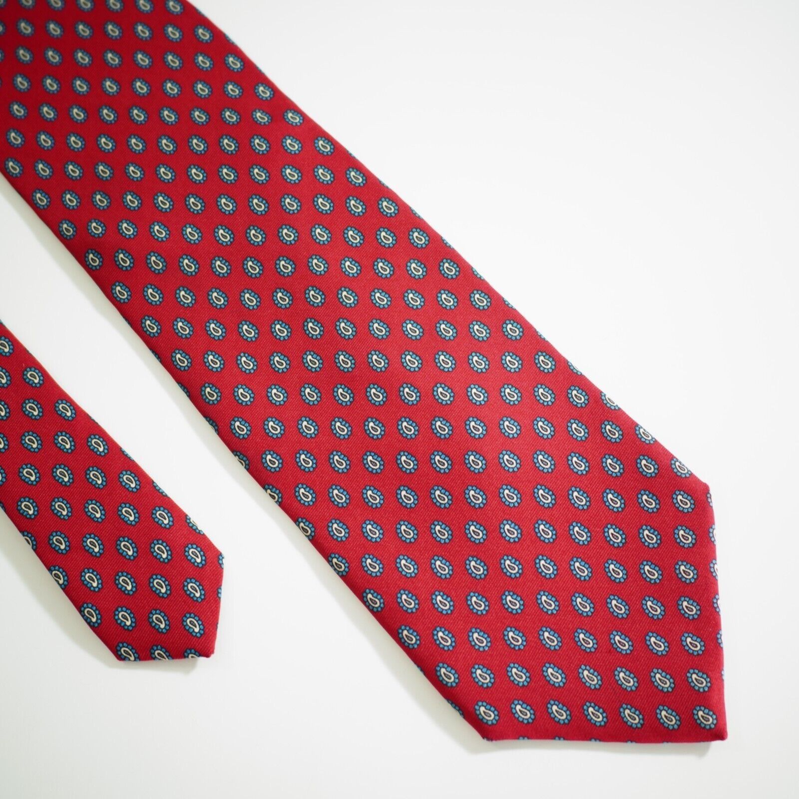 Austin Reed Austin Reed Regent Street Red Blue Paisley Geometric Print S Size ONE SIZE - 1 Thumbnail