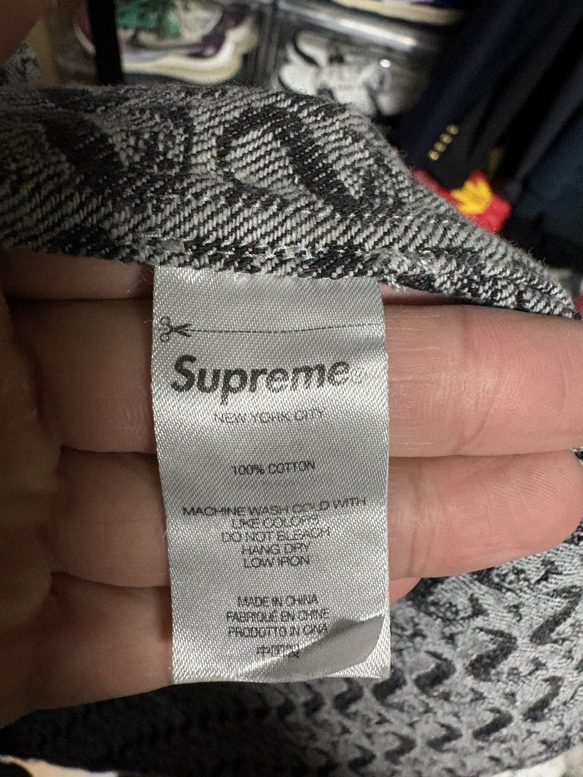 Supreme Supreme Monogram Denim Shirt 'Black' Size US L / EU 52-54 / 3 - 3 Thumbnail