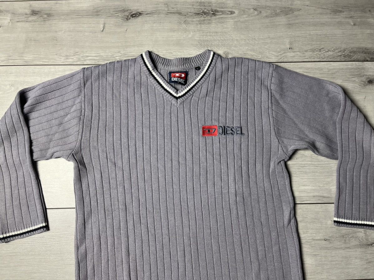 Diesel Vintage Diesel sweater v neck size Large Size US L / EU 52-54 / 3 - 3 Thumbnail