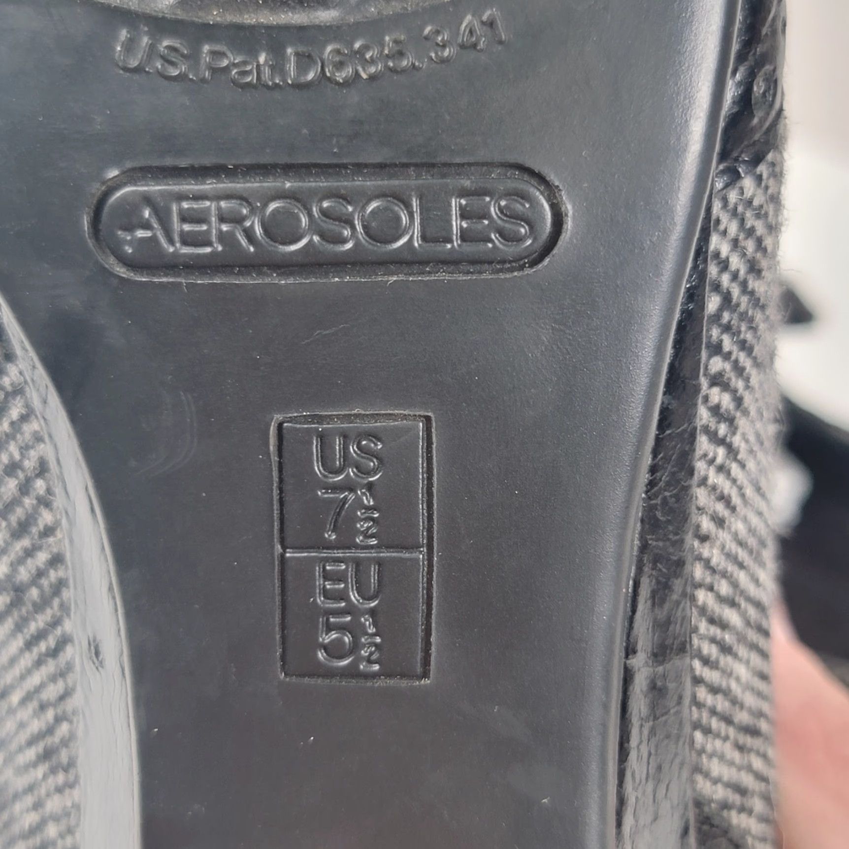 Vintage Aerosoles Women's Loafer Wing Tip Tasseled Sota Cream Black Patent Leather Fabric Slip On Flat Heel Womens 7.5 Comfort Casual Size US 8 / IT 38 - 7 Thumbnail