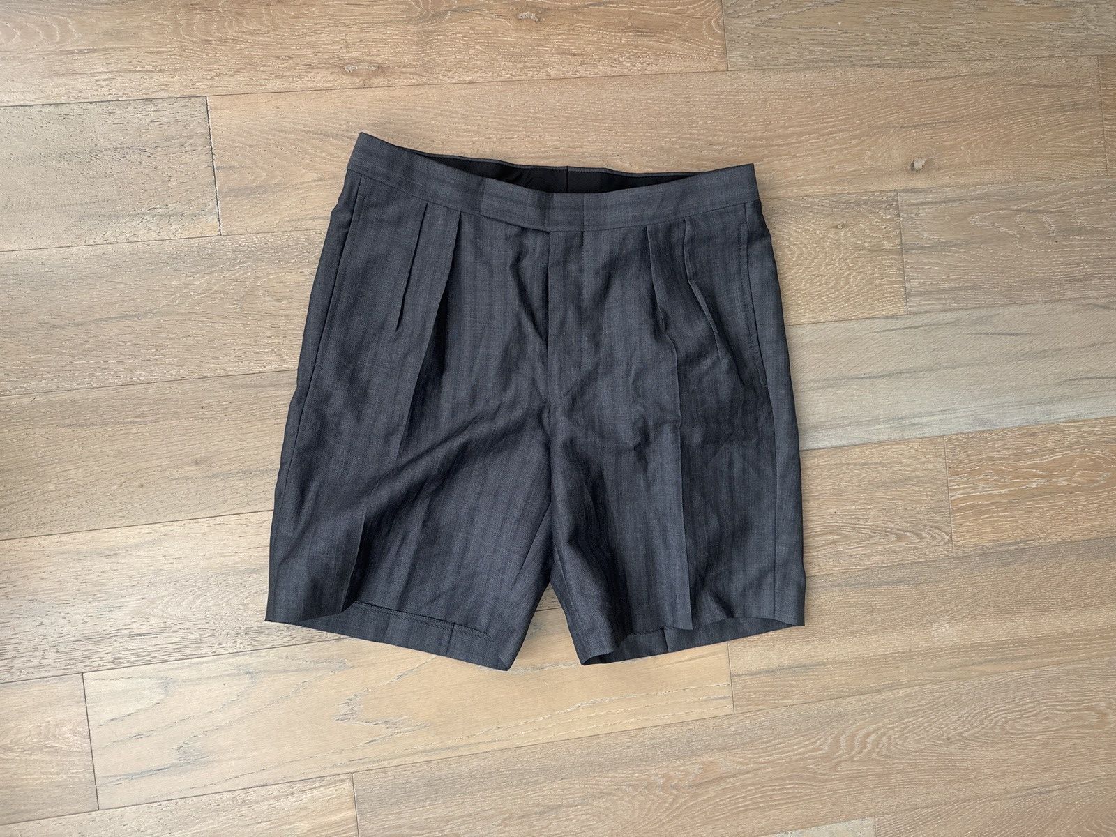 Aime Leon Dore Aimé Leon Dore Single Pleated Dress Short 'Charcoal' Size US 30 / EU 46 - 1 Thumbnail