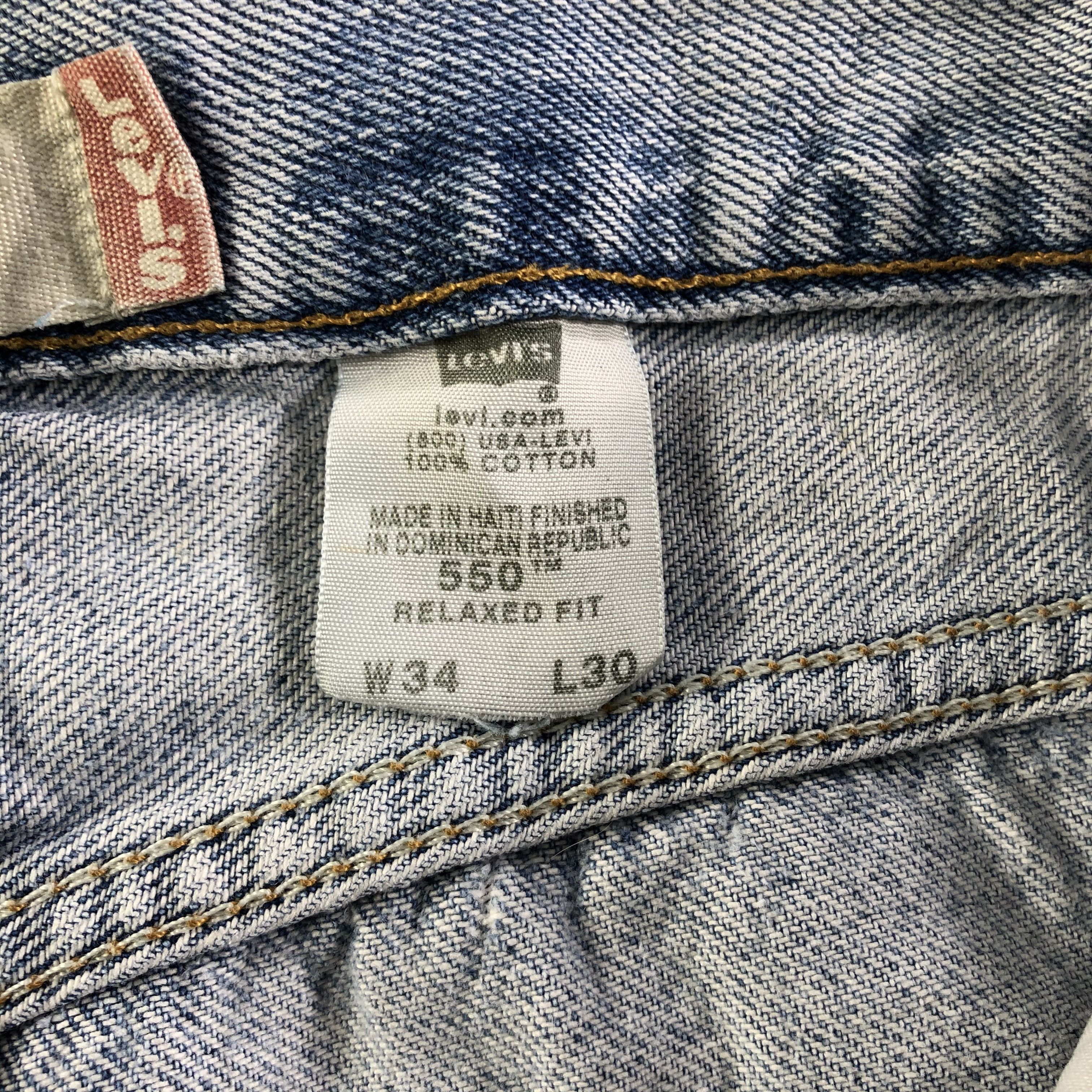 Levi's Vintage Light Wash Levis 550 Jeans-J3190 Size US 33 - 12 Thumbnail