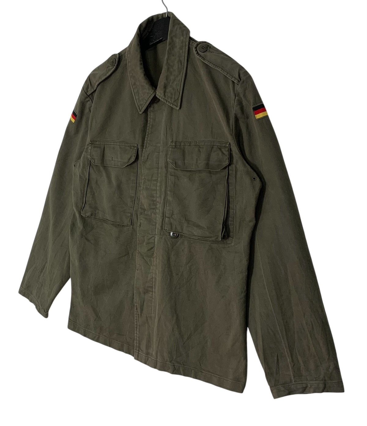 Vintage Vintage Germany army Military Clothing Light Button Jacket Size US M / EU 48-50 / 2 - 3 Thumbnail