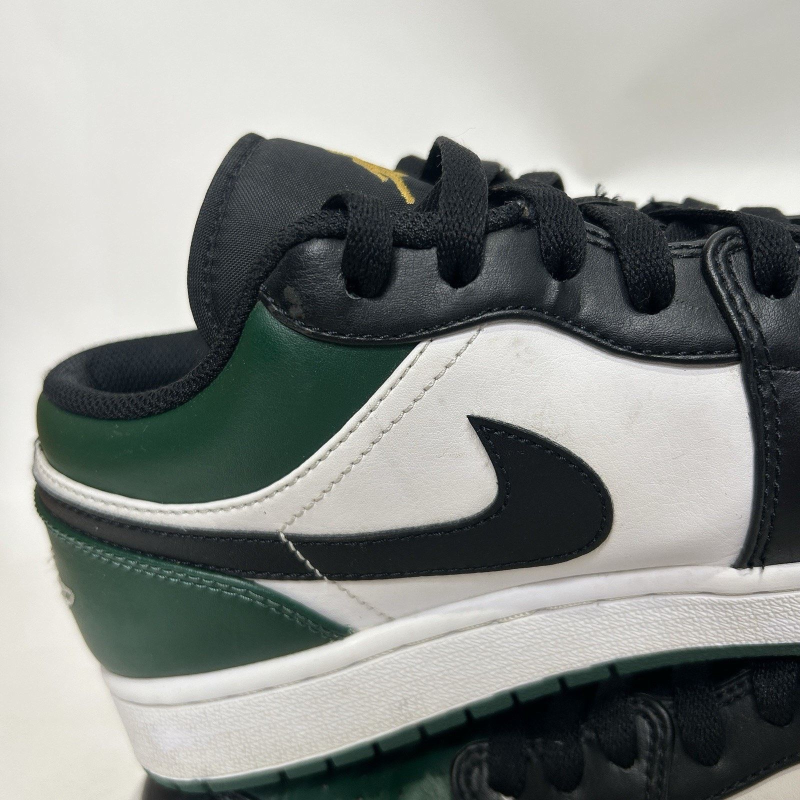 Jordan Brand Nike Air Jordan 1 Low Retro “Green Toe/Noble Green" Size US 10.5 / EU 43-44 - 8 Thumbnail