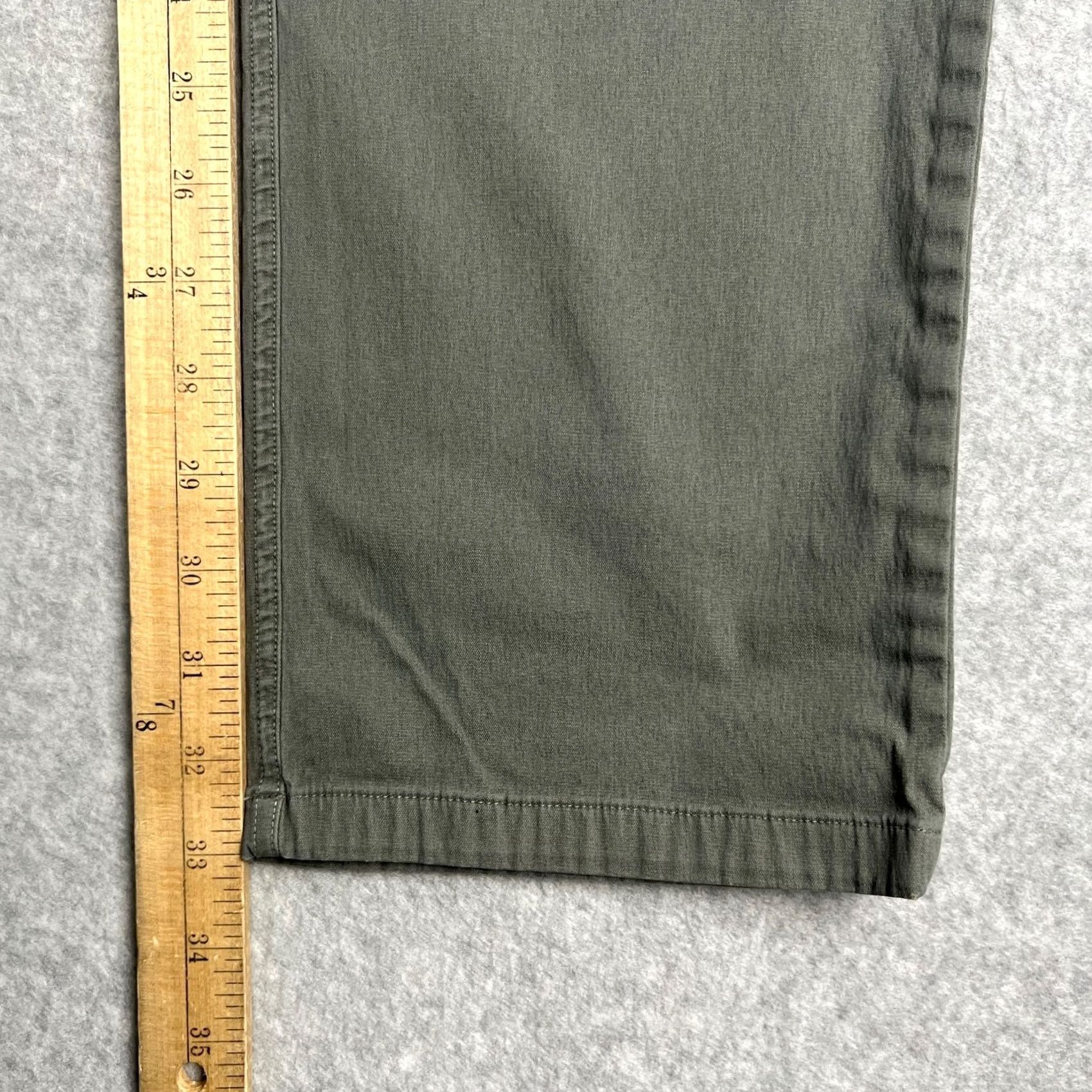 Lululemon Lululemon ABC Classic Fit Pants Mens 33x33 Grey Stretch Performance Tech Chino Size US 33 - 6 Thumbnail