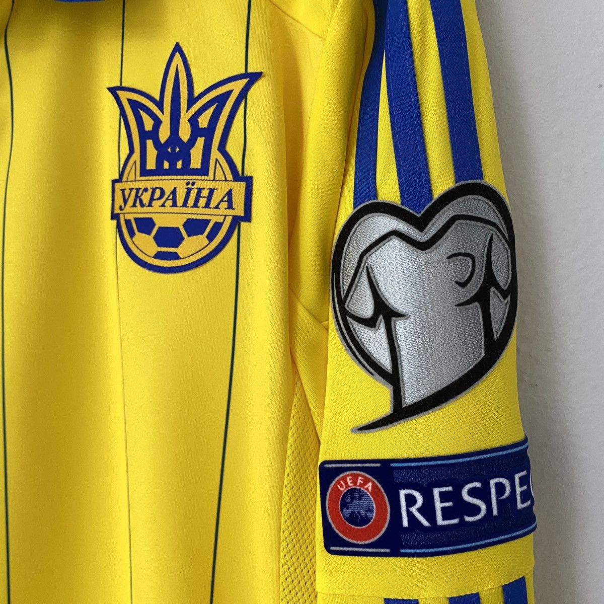 Adidas 2014 2016 GAME ISSUE Ukraine Yarmolenko Adidas Soccer Jersey Size US M / EU 48-50 / 2 - 6 Thumbnail
