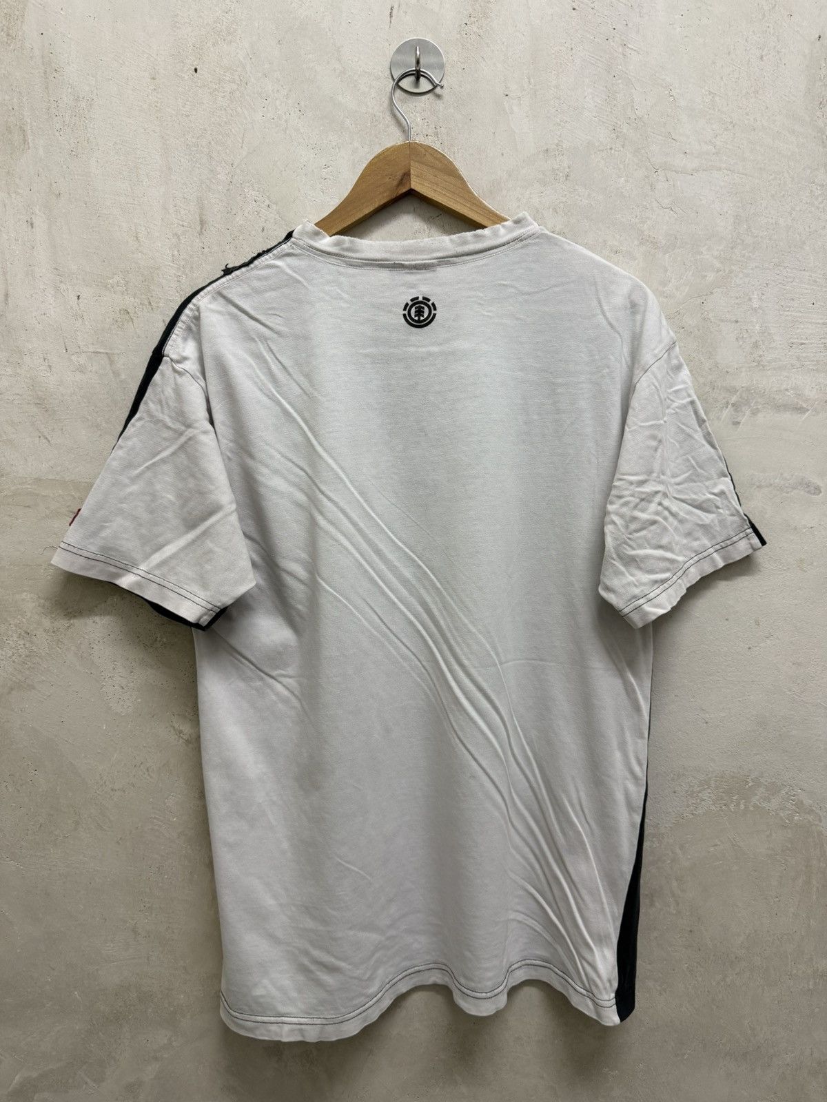 Element 2000s Distressed Element Skateboards Thrash Tees Size US M / EU 48-50 / 2 - 4 Thumbnail