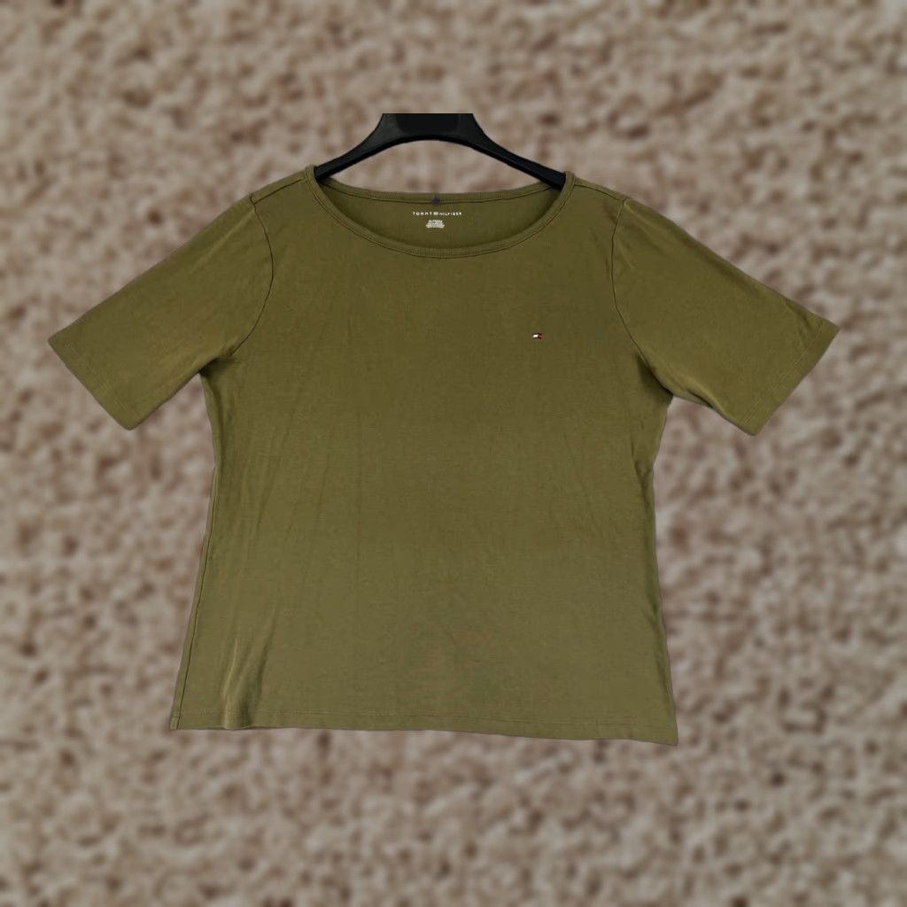 Tommy Hilfiger Tommy Hilfiger Women's XL Green Striped Logo Cotton Short Sleeve T-Shirt Casual 90s Vintage Size XL / US 12-14 / IT 48-50 - 1 Thumbnail
