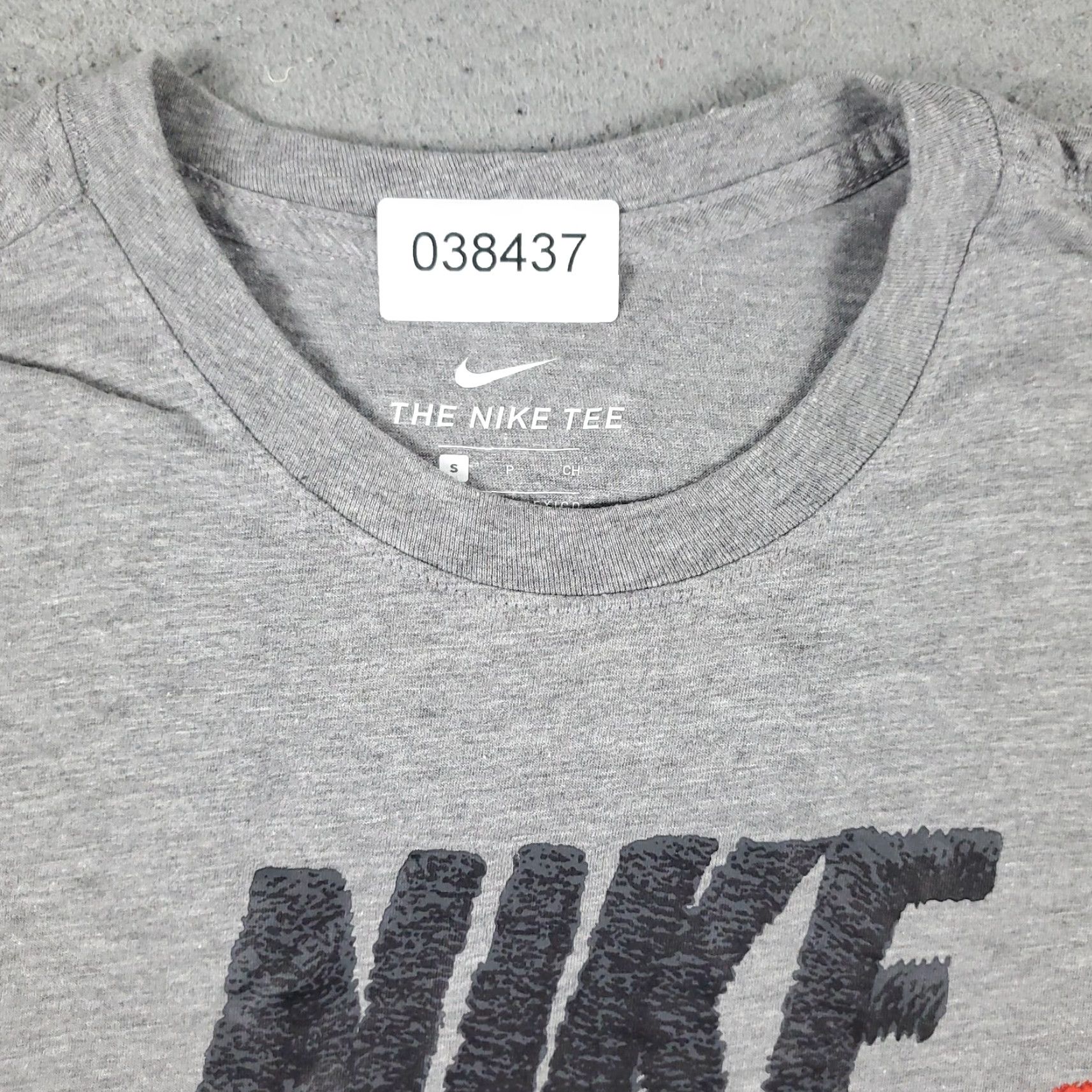 Nike Nike Dri-Fit Shirt Men's Size Small Gray Casual Short Sleeve Swoosh Sports Size US S / EU 44-46 / 1 - 3 Thumbnail