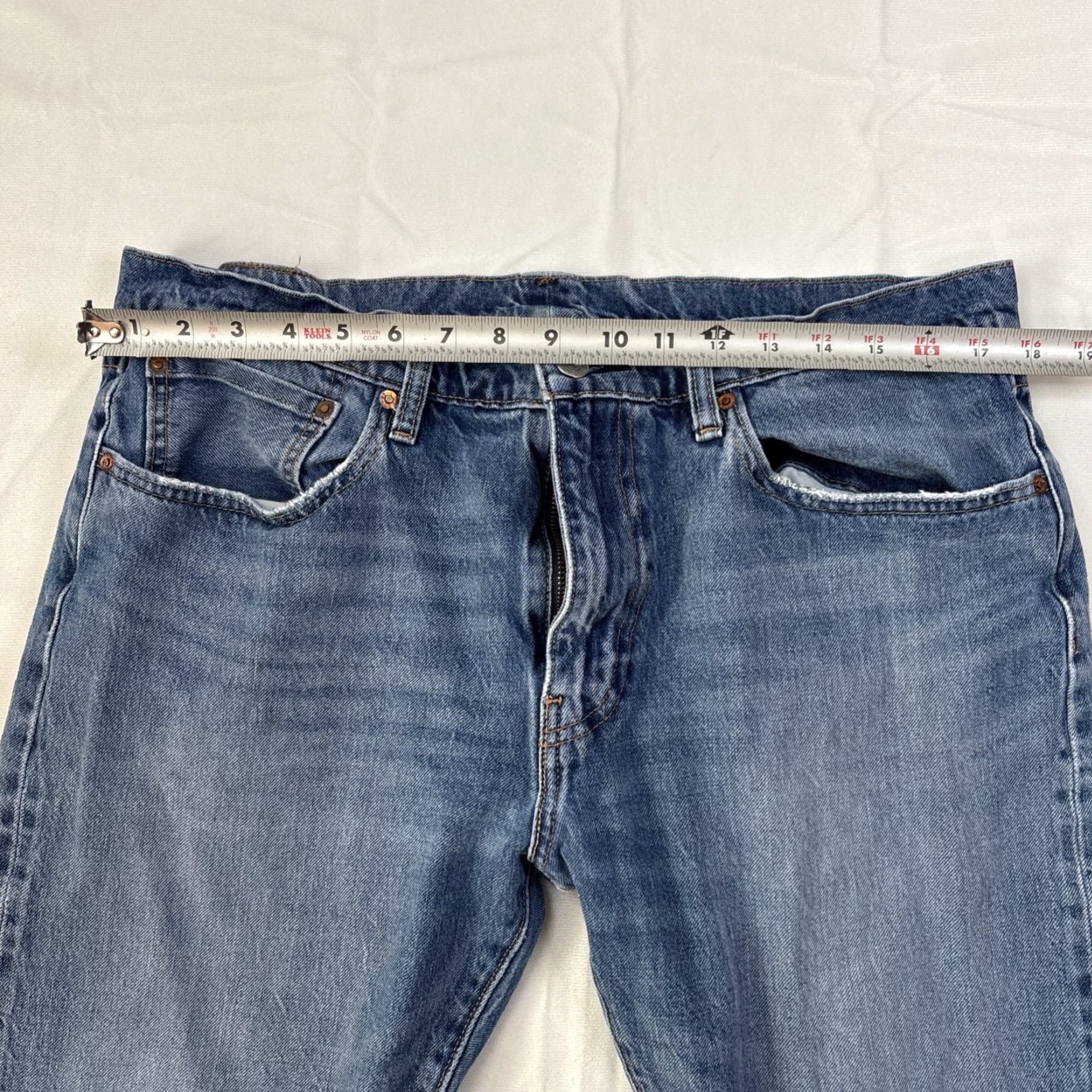 Levi's Levi's Jeans Men 36 Regular Denim 502 Blue Cotton Inseam 32 Tapered Logo Pockets Vintage No Zoom Size US 36 / EU 52 - 7 Thumbnail