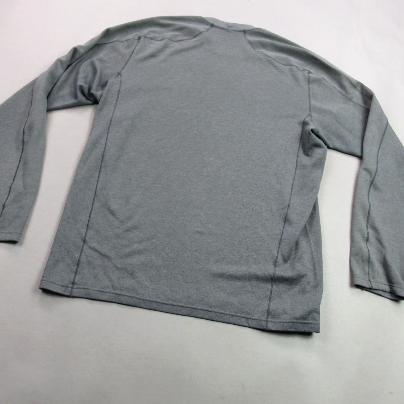 Patagonia Patagonia Shirt Mens M Long Sleeve Crew Gray Lightweight Casual Accessory: Logo Size US M / EU 48-50 / 2 - 6 Thumbnail