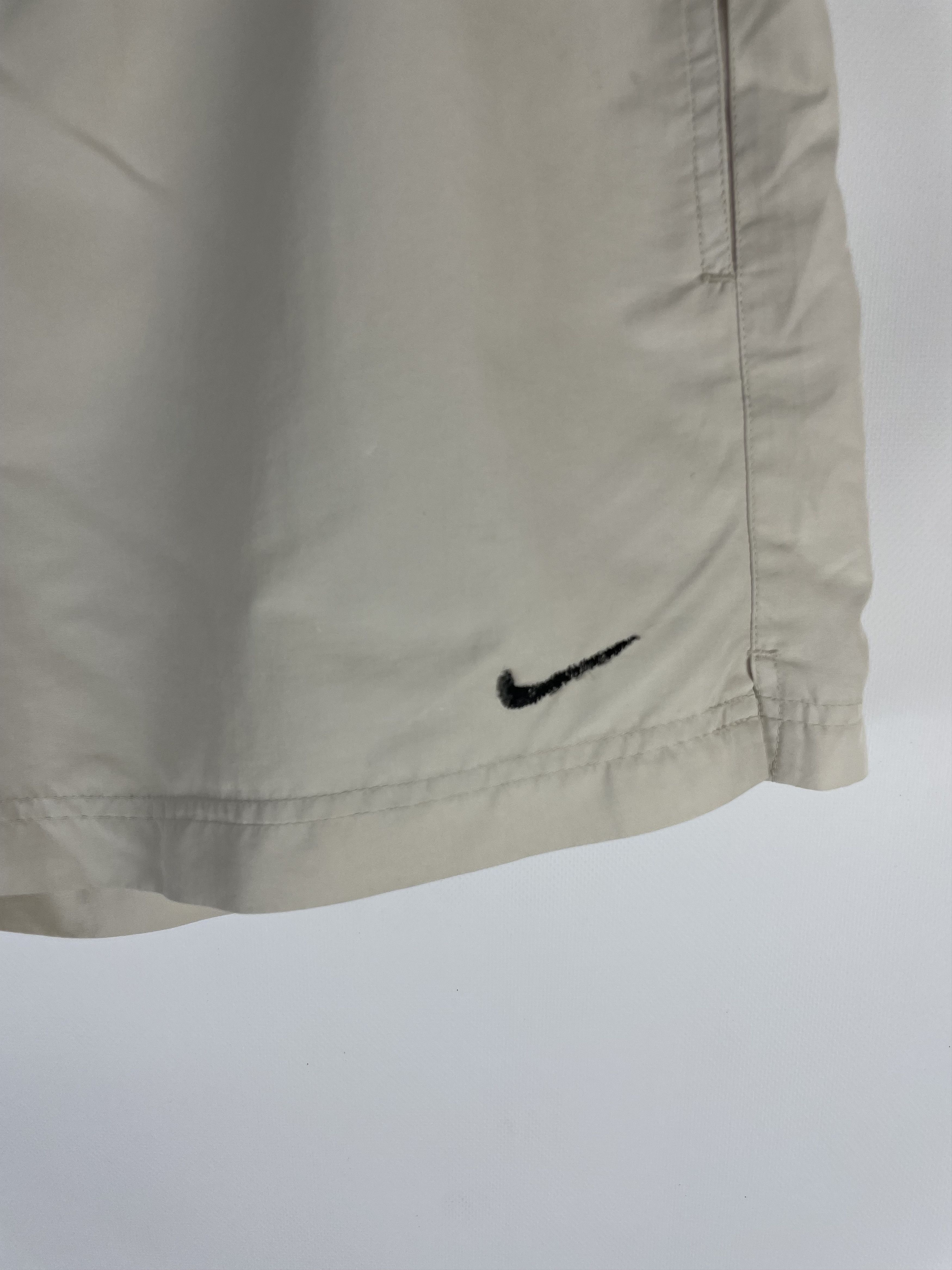Nike Vintage 90’s Nike Shorts Size US 34 / EU 50 - 4 Thumbnail