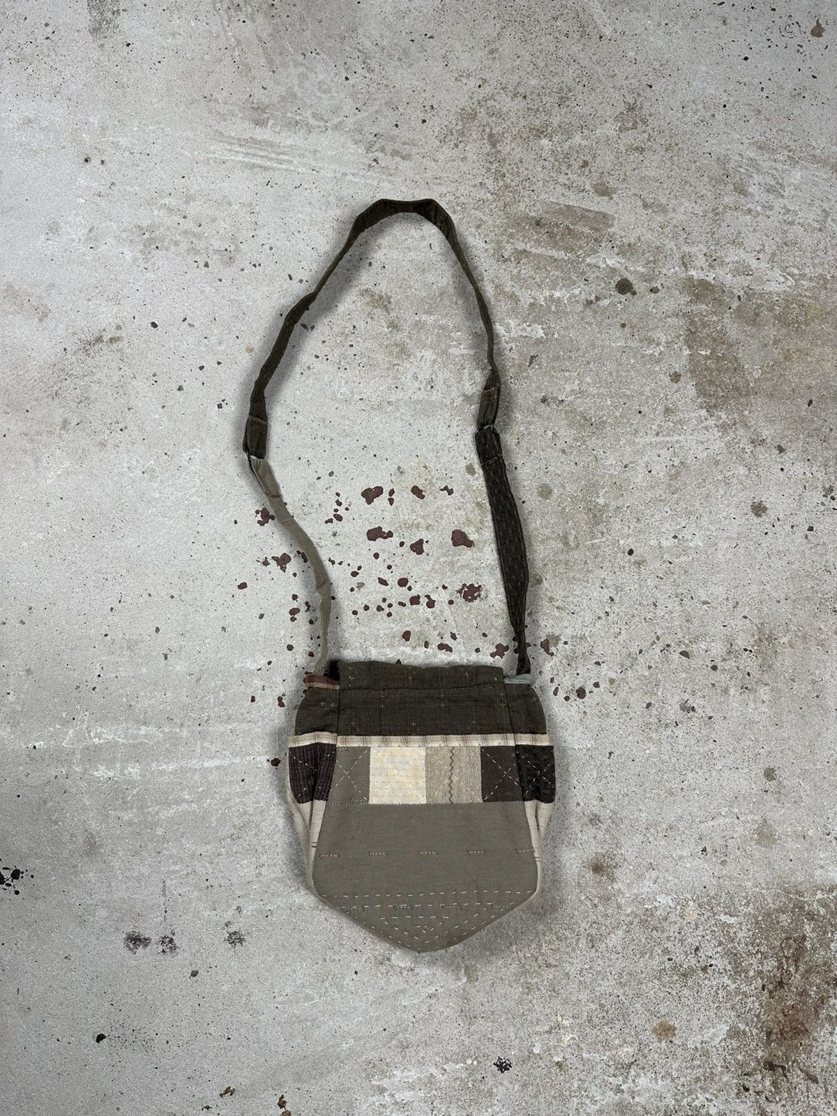 Other Vintage Y2K Patchwork Reworked Messenger Bag Size ONE SIZE - 5 Thumbnail