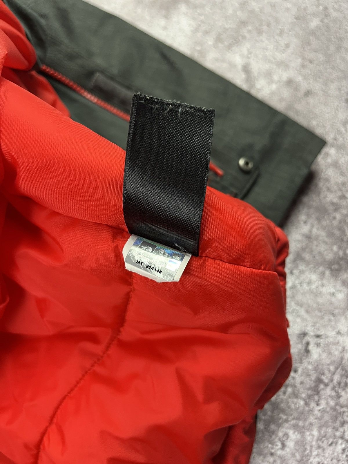The North Face TNF HyVent Ski Jacket Size US S / EU 44-46 / 1 - 12 Thumbnail