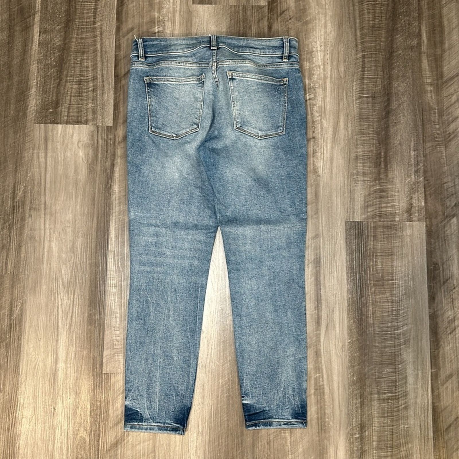 DL1961 DL1961 Florence Instasculpt Cropped Belmont Jeans - 28 Size 28" / US 6 / IT 42 - 2 Thumbnail