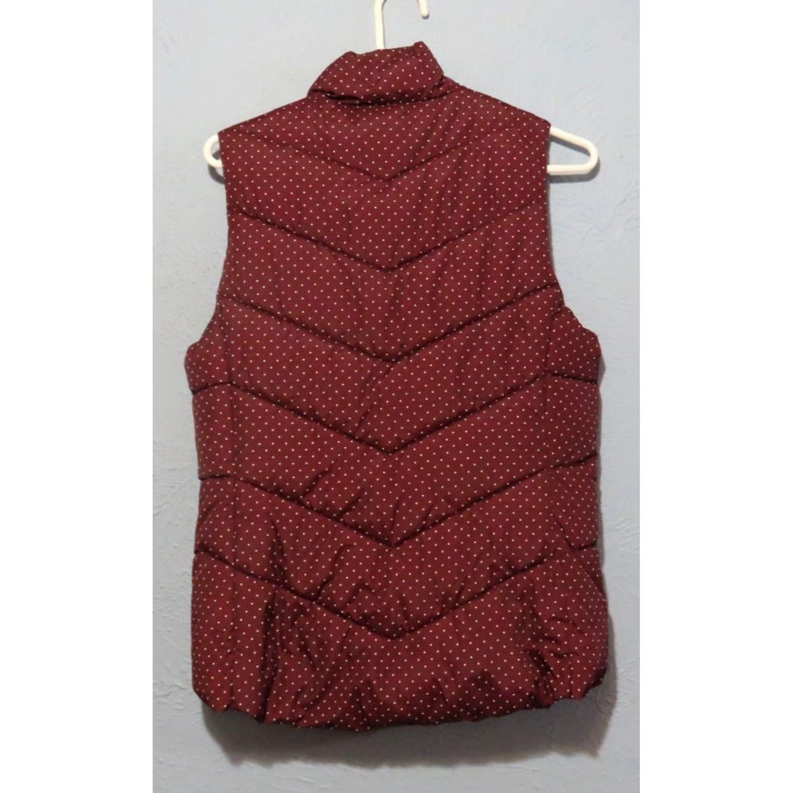Gap Gap Women's S Vest Puffer Full Zip Polka Dot Red Wine Burgundy Casual Formal Fall Winter) Size S / US 4 / IT 40 - 7 Thumbnail