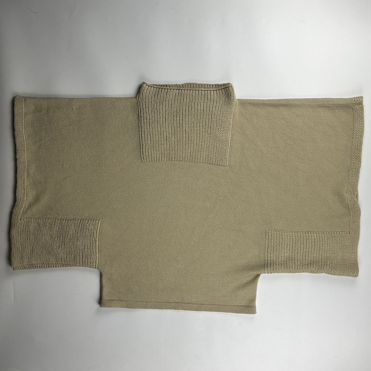 Issey Miyake Issey Miyake Knitted Poncho Size US L / EU 52-54 / 3 - 2 Thumbnail