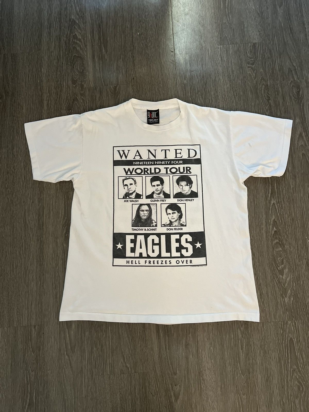 EAGLES 1994 Hell Freezes Over Wanted Poster Band Tee Giant