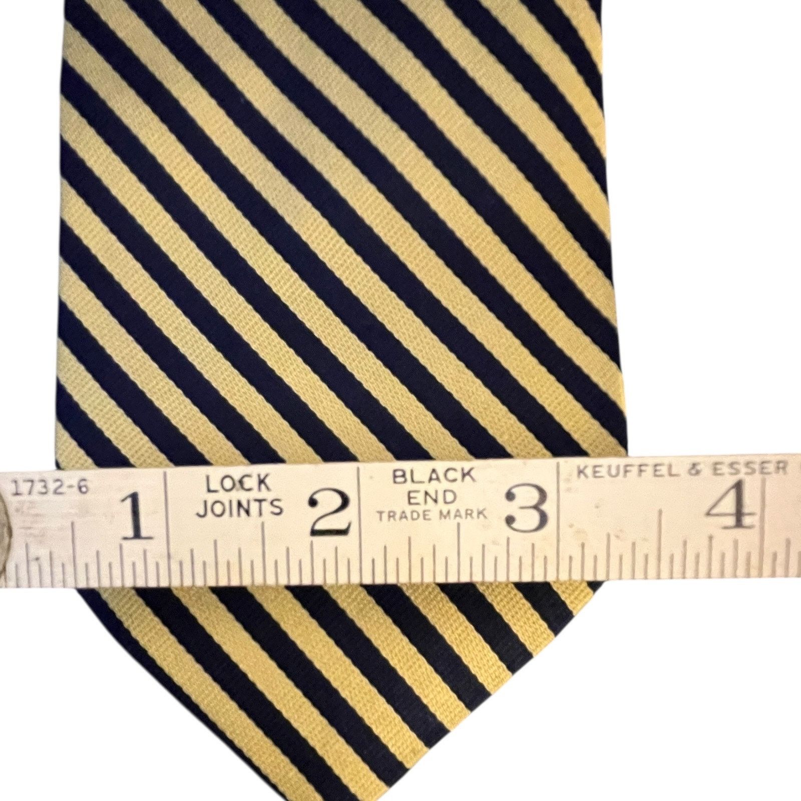 Brooks Brothers Brooks Brothers Makers Silk Repp Tie Navy Gold Striped USA Size ONE SIZE - 4 Thumbnail