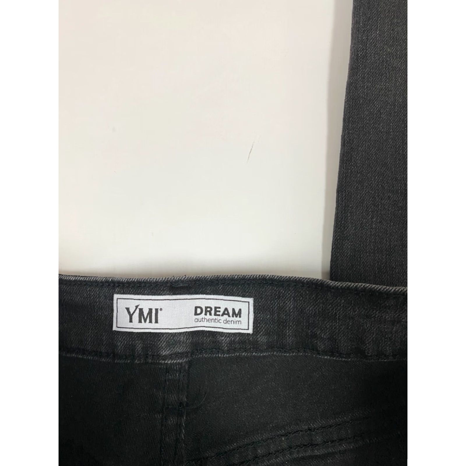 Denime YMI Womens Jeans 9 Black Straight Denim Distressed Zip 29x28 Regular Size 9 Womens Pants Size 30" / US 8 / IT 44 - 3 Thumbnail