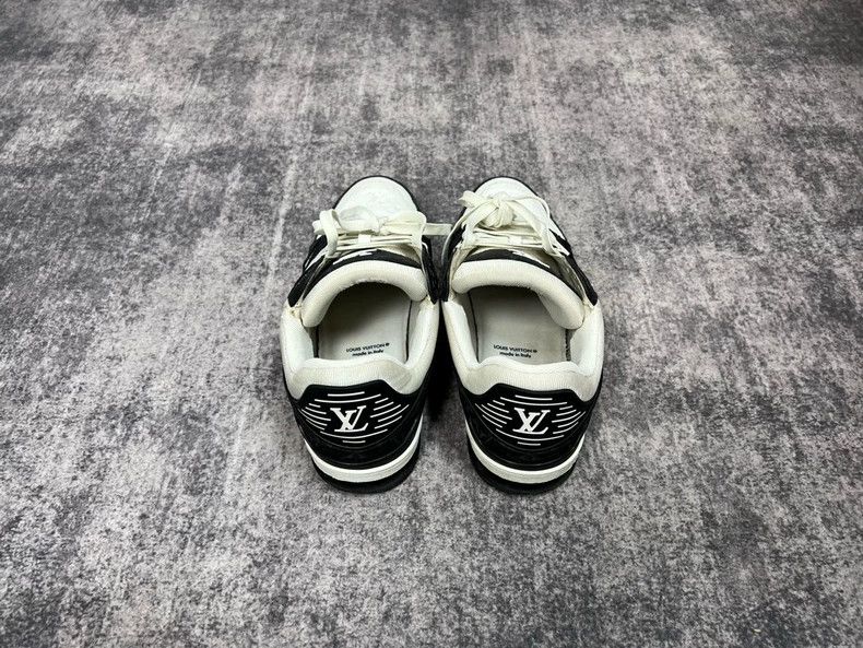 Louis Vuitton Louis Vuitton TRAINER black and white panda denim board sh Size US 10 / EU 43 - 3 Thumbnail