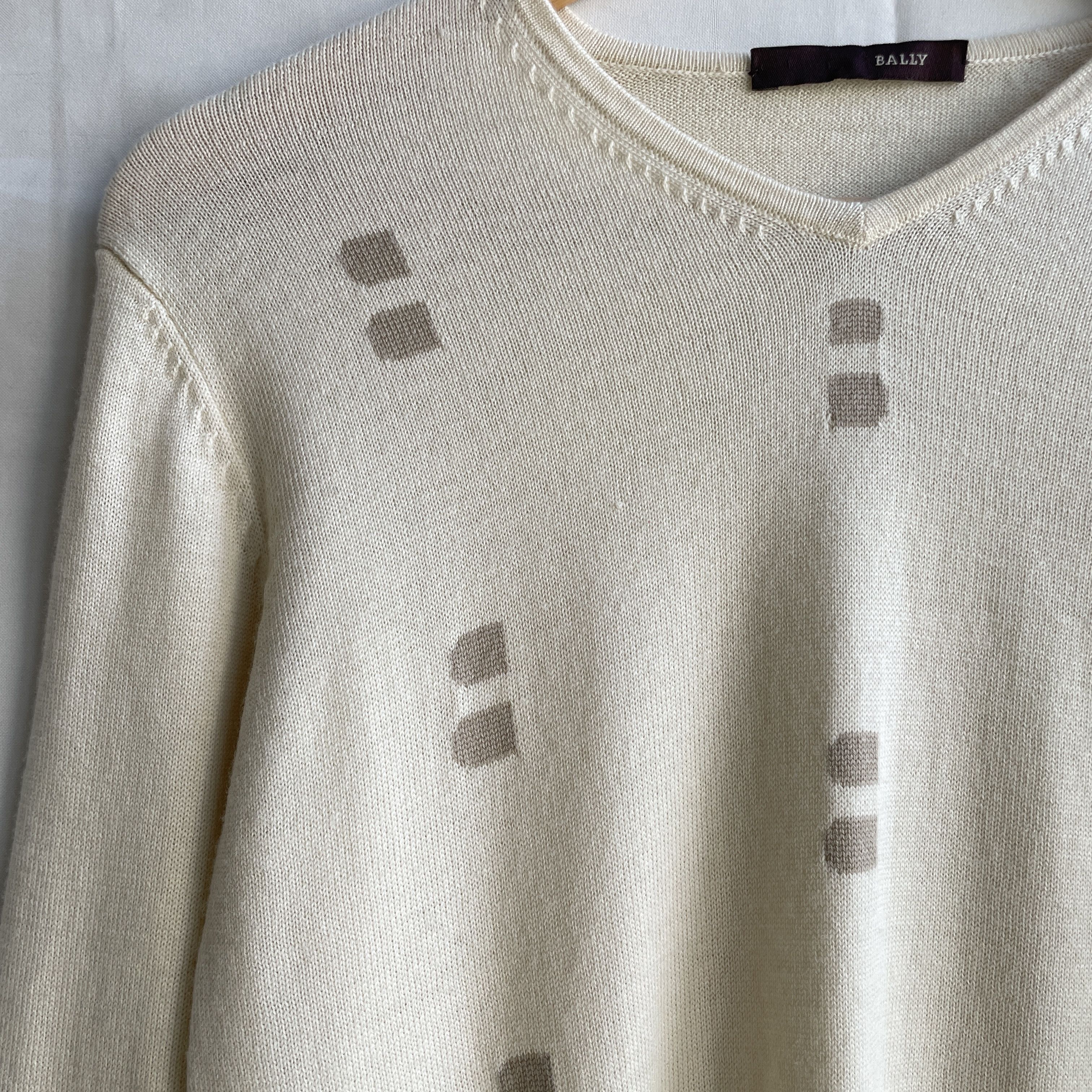 Bally Bally Vintage Womens V-Neck Merino Wool Sweater Size L / US 10 / IT 46 - 4 Thumbnail
