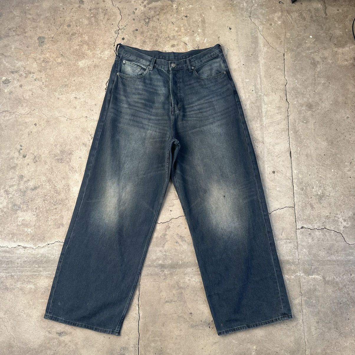 Weekday Weekday Astro loose baggy Jeans Size US 34 / EU 50 - 1 Thumbnail