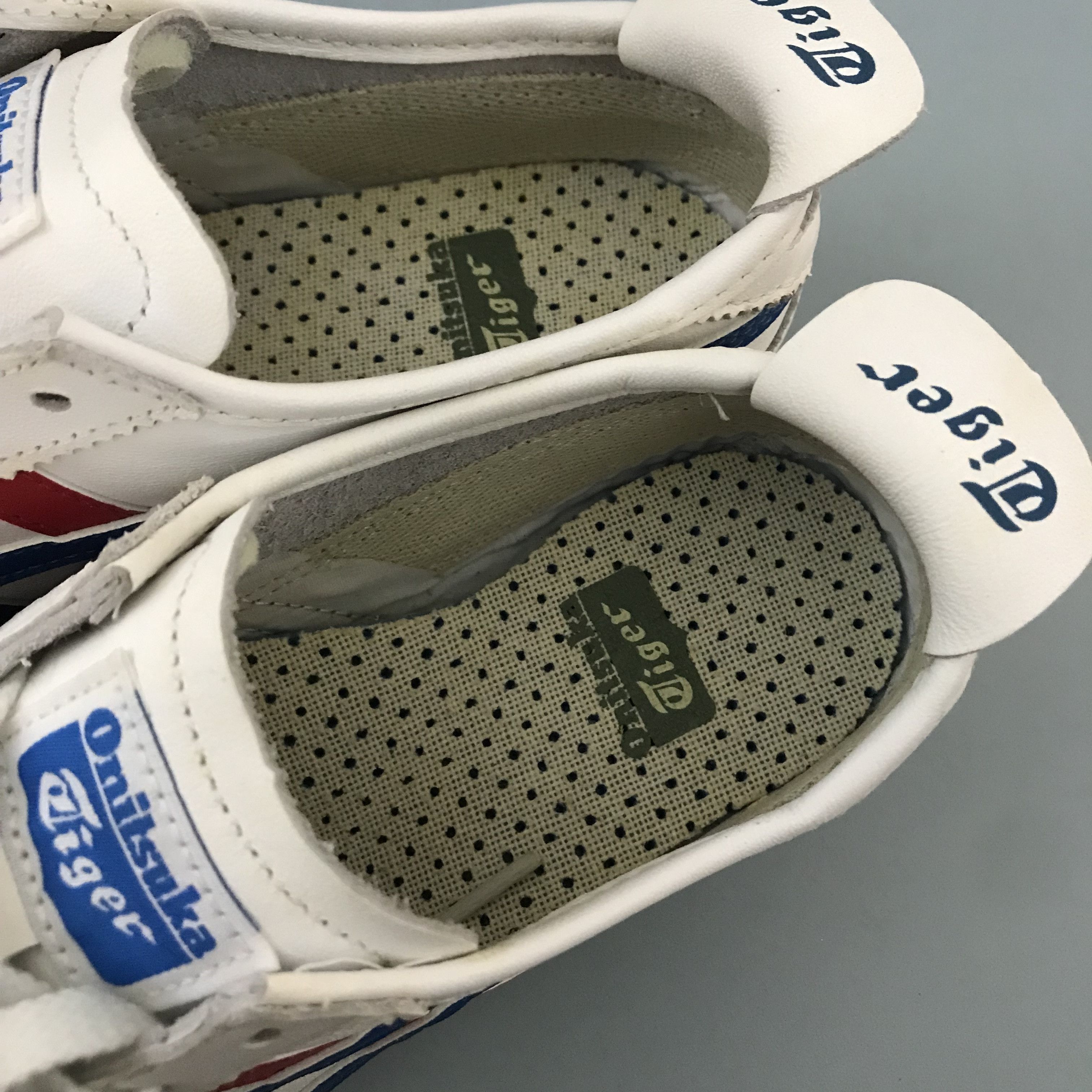 Onitsuka Tiger Onitsuka Tiger MEXICO 66 White Blue French Stripe Size US 5 / EU 37 - 4 Thumbnail
