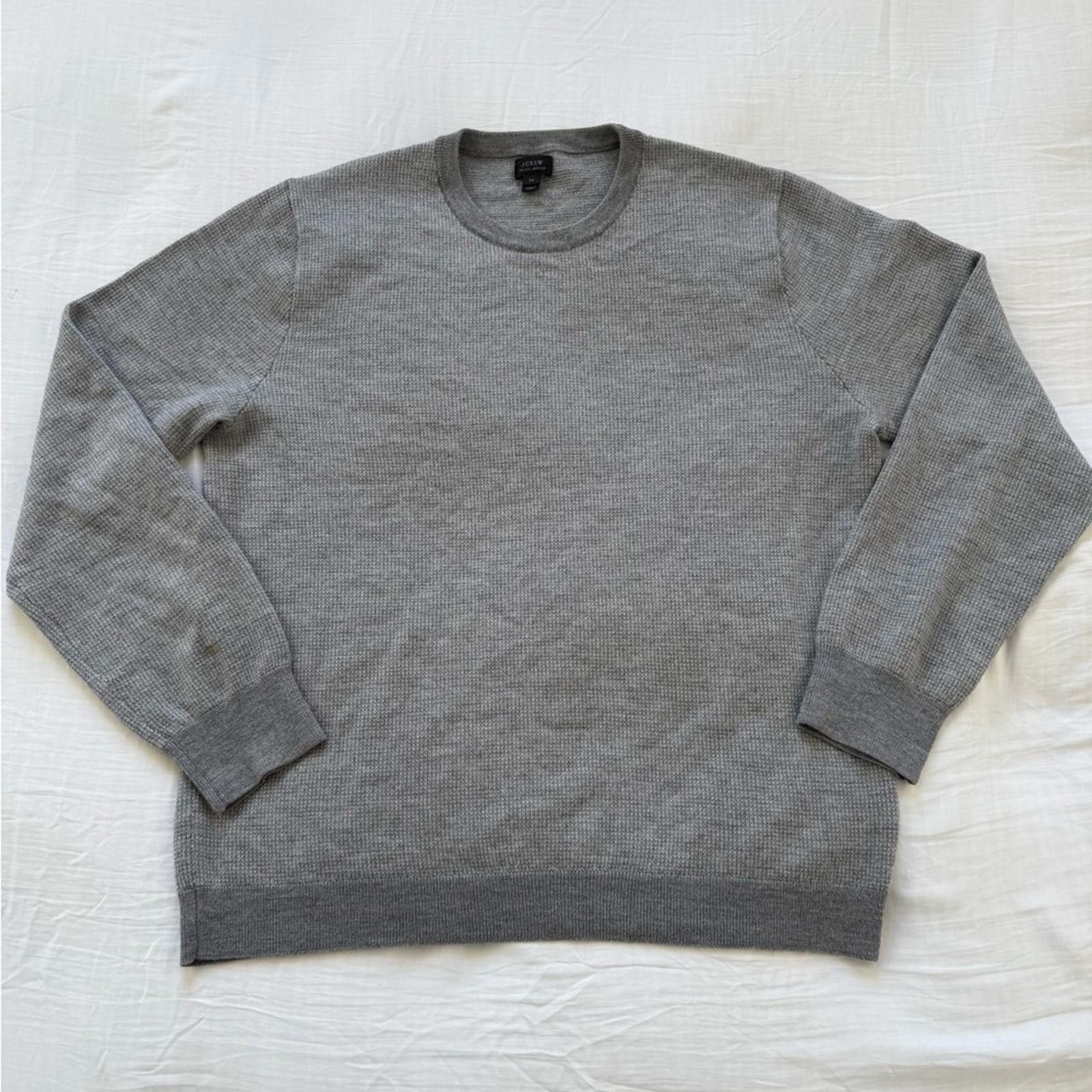 J.Crew J.Crew Men's Classic Gray Crewneck Sweater Size US M / EU 48-50 / 2 - 1 Thumbnail
